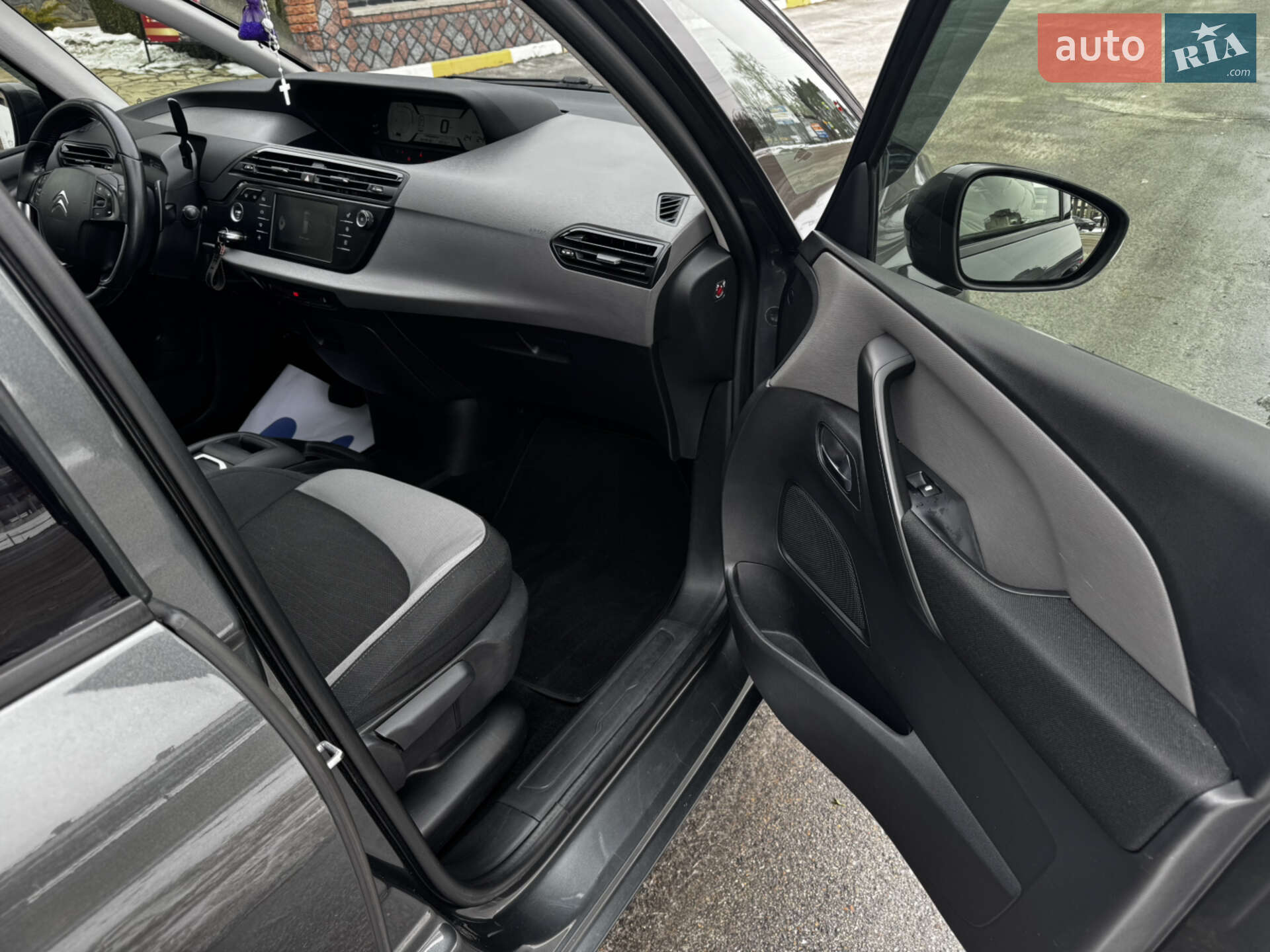 Citroen C4 Picasso 2016 VIN VF73ABHZTGJ668492 фото оголошення 10 з 14