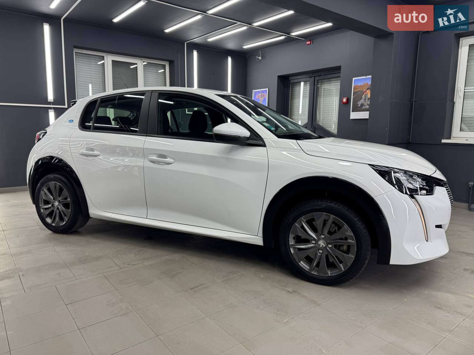 Peugeot e-208 2021 VIN VR3UHZKXZMT080126 фото оголошення 5 з 28