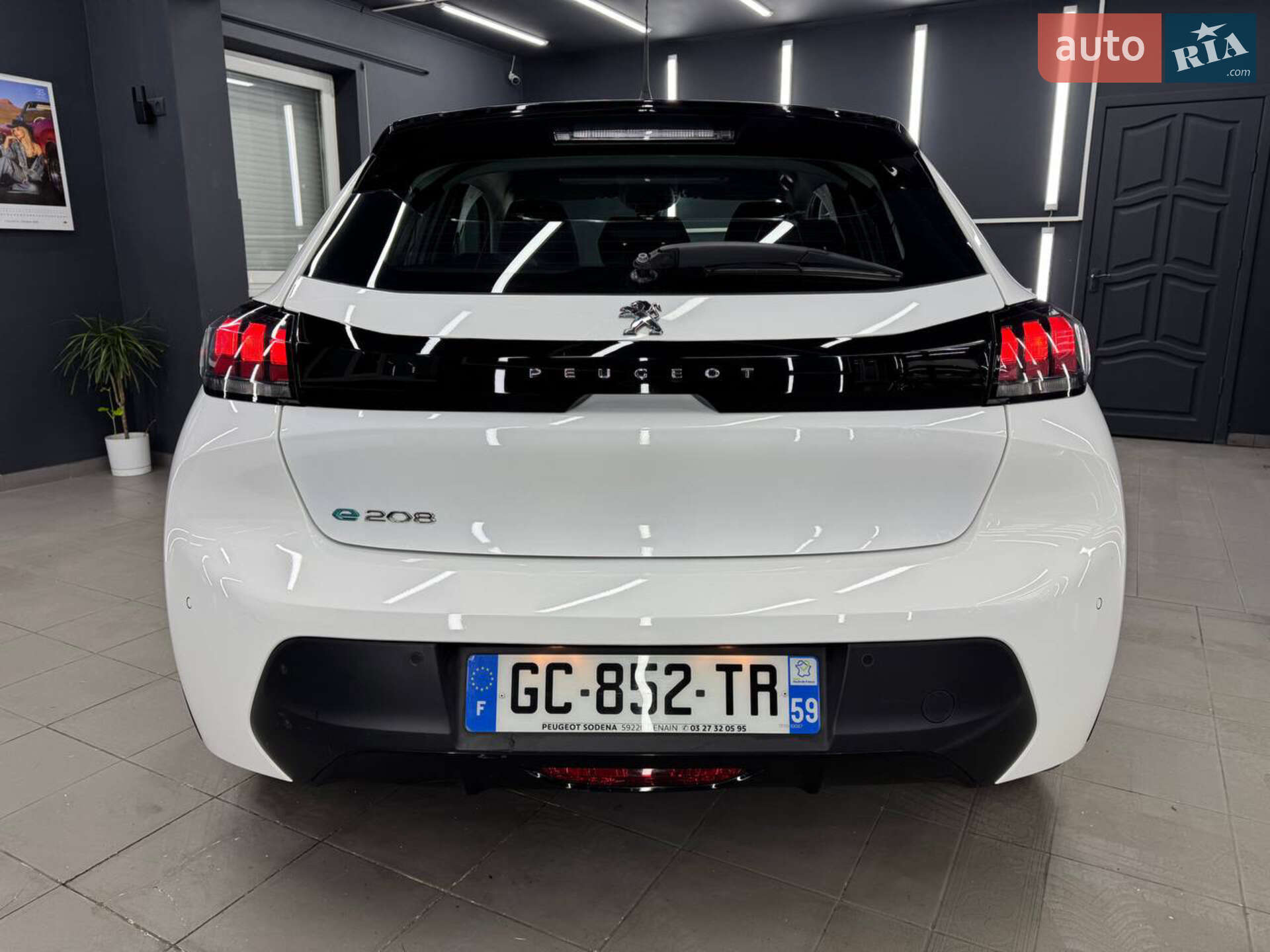 Peugeot e-208 2021 VIN VR3UHZKXZMT080126 фото оголошення 7 з 28