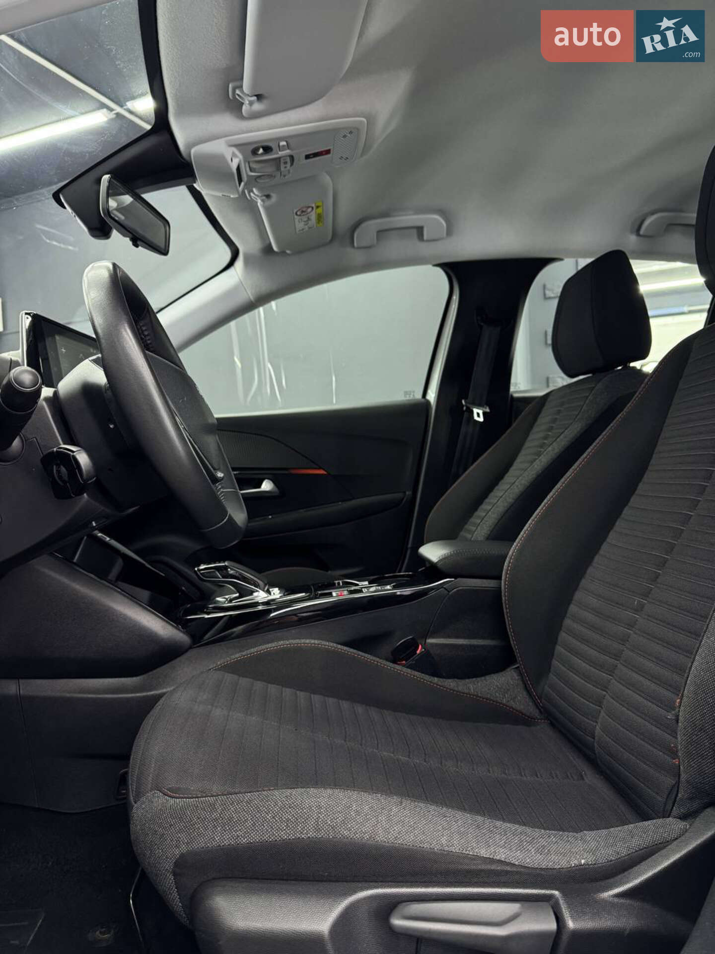 Peugeot e-208 2021 VIN VR3UHZKXZMT080126 фото оголошення 27 з 28
