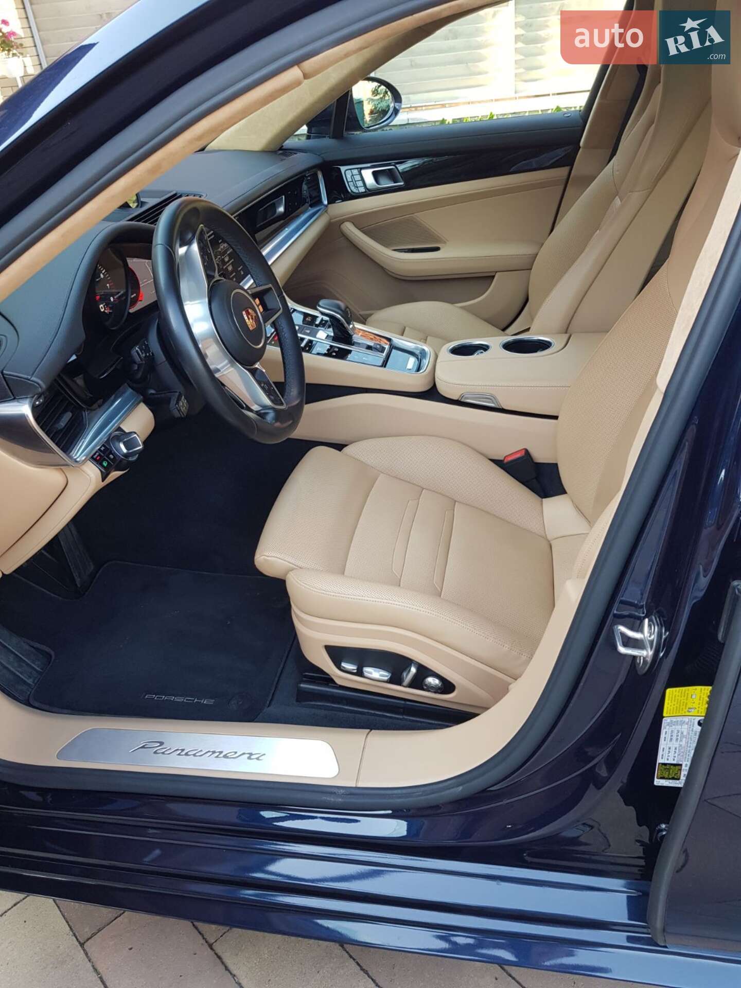 Porsche Panamera 2017 VIN WP0AA2A71JL100990 фото оголошення 7 з 23