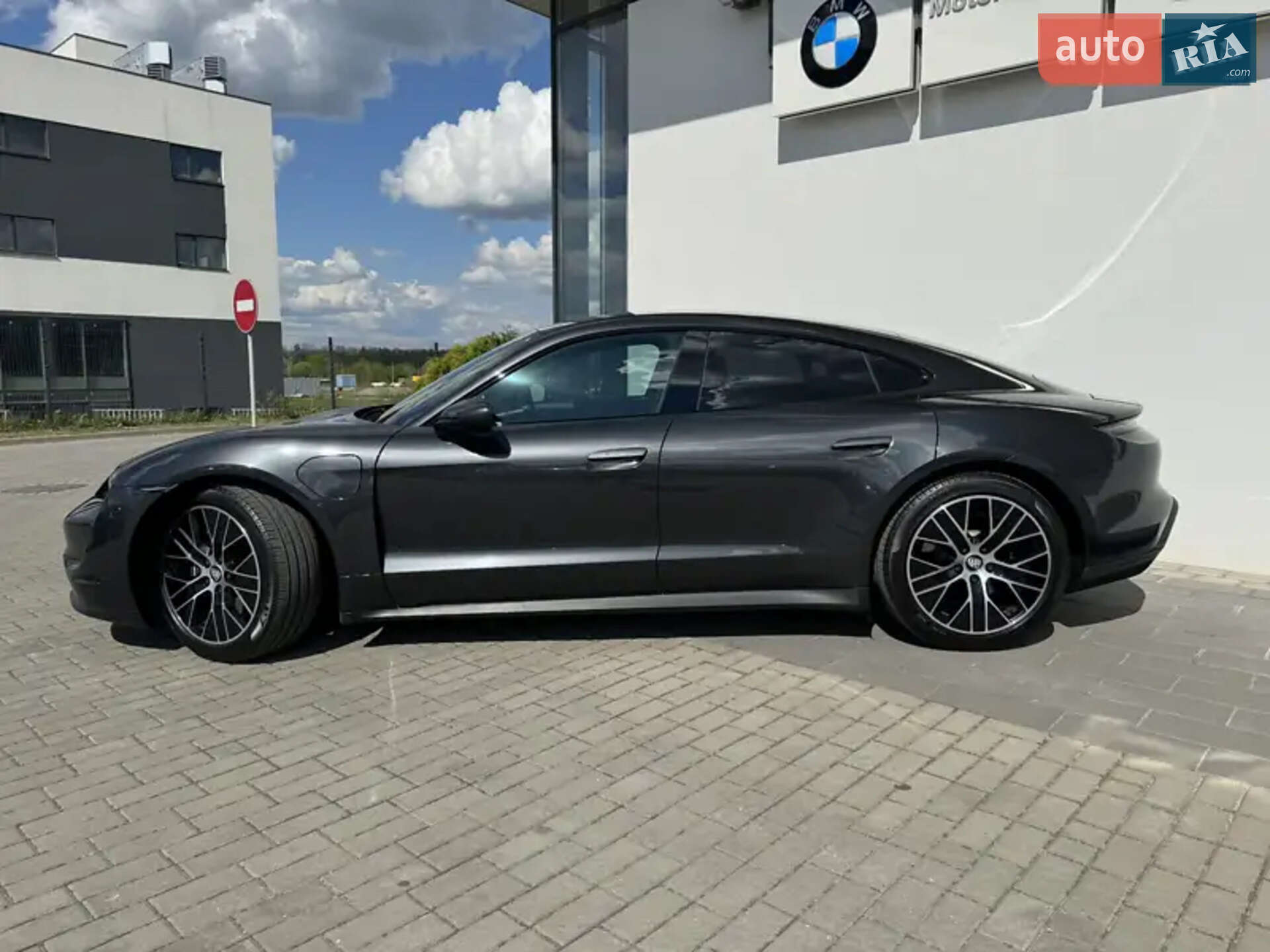 Porsche Taycan 2021 VIN WP0ZZZY1ZMSA01436 фото оголошення 2 з 16