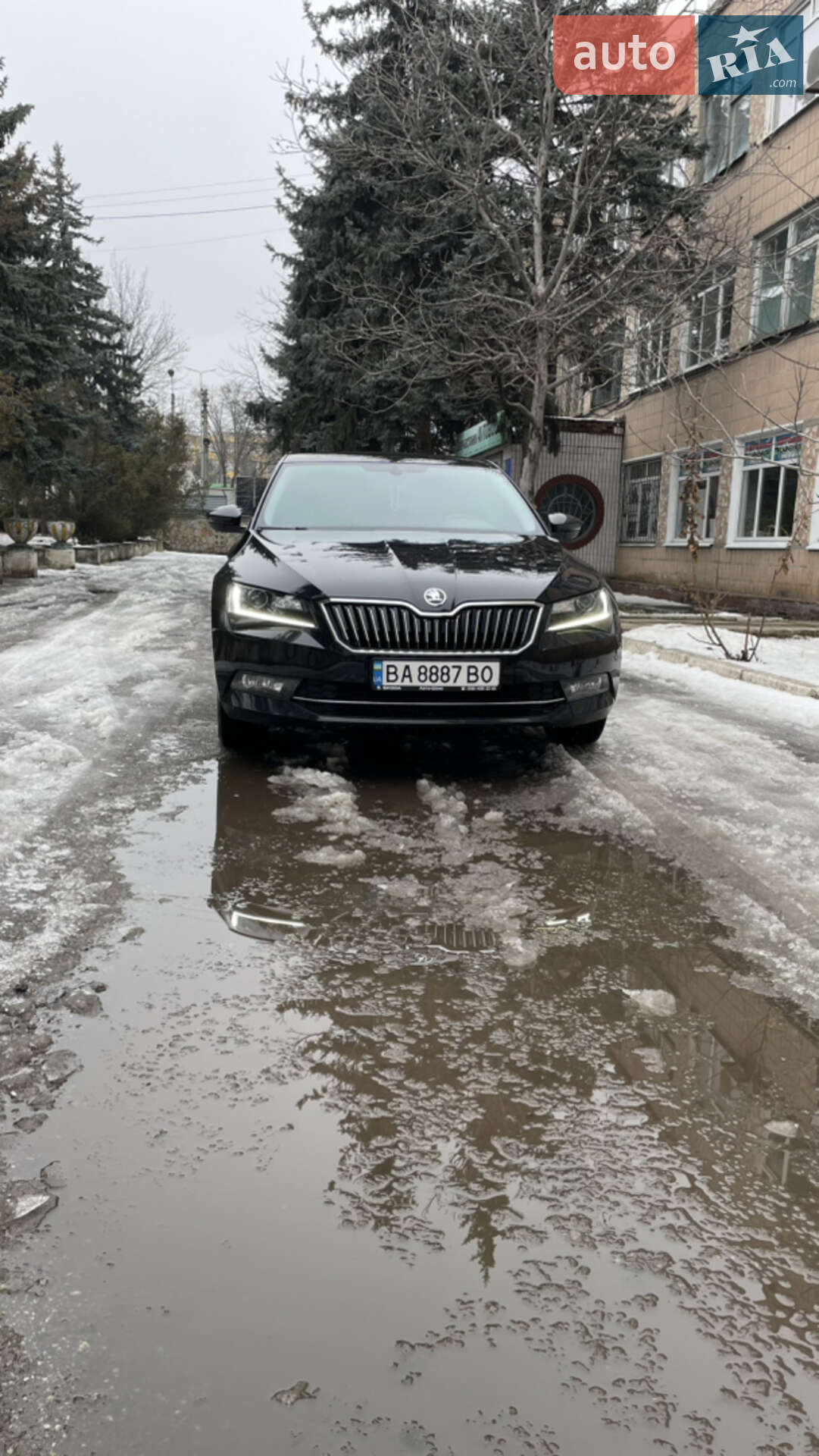 Skoda Superb 2017 VIN TMBAL4NP2JB300010 фото оголошення 2 з 15
