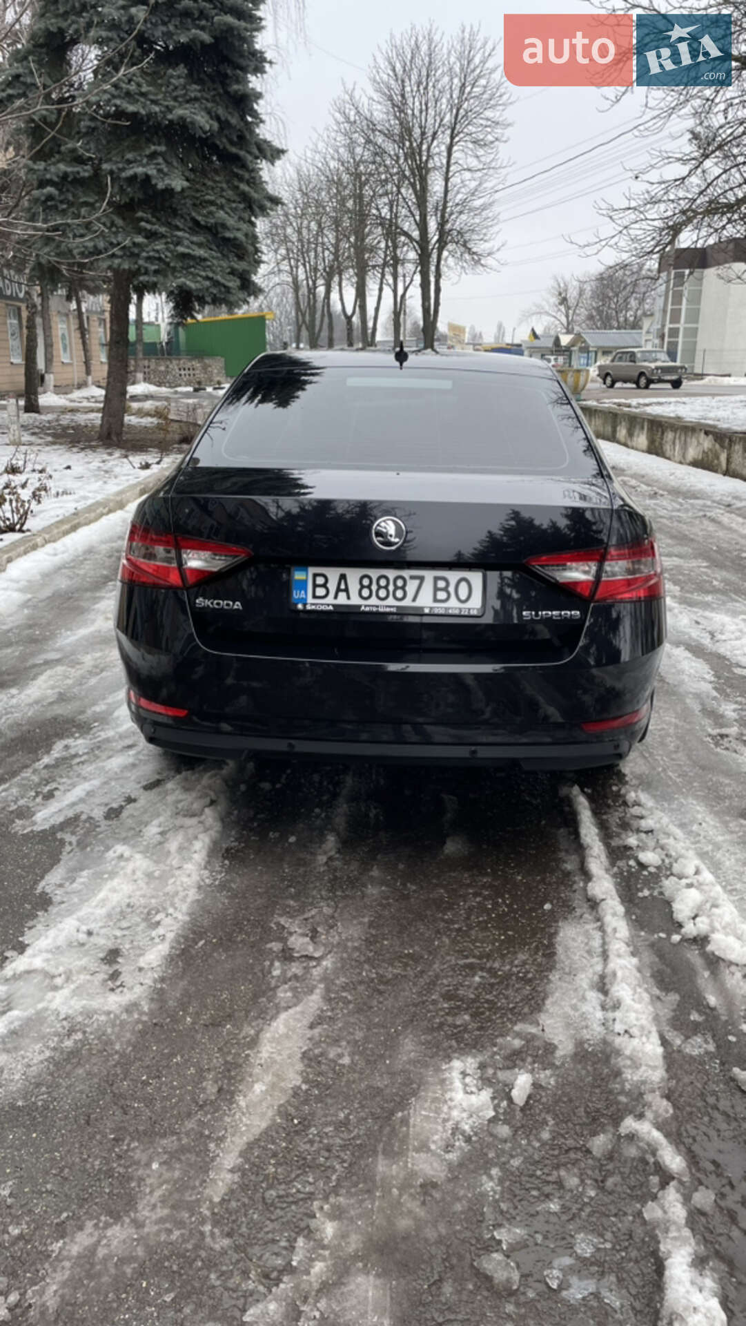 Skoda Superb 2017 VIN TMBAL4NP2JB300010 фото оголошення 8 з 15
