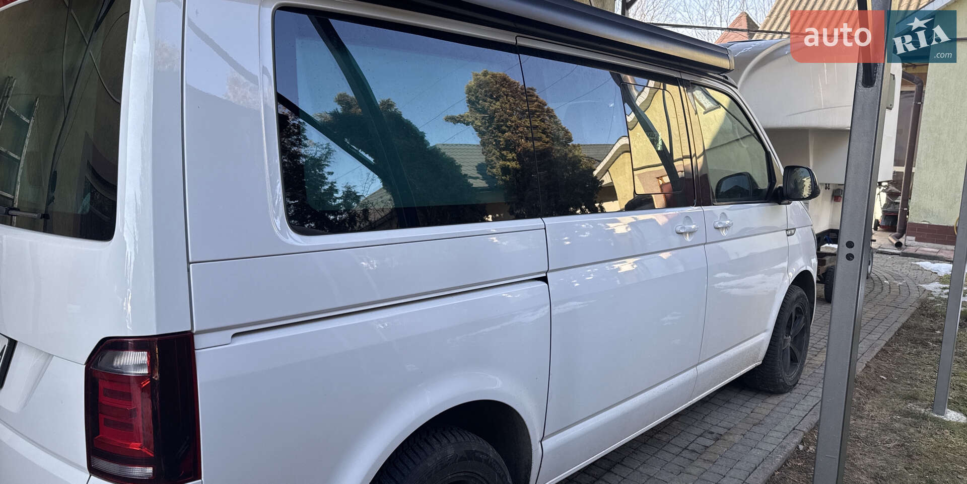Volkswagen California 2017 VIN WV2ZZZ7HZJH007382 фото оголошення 2 з 20