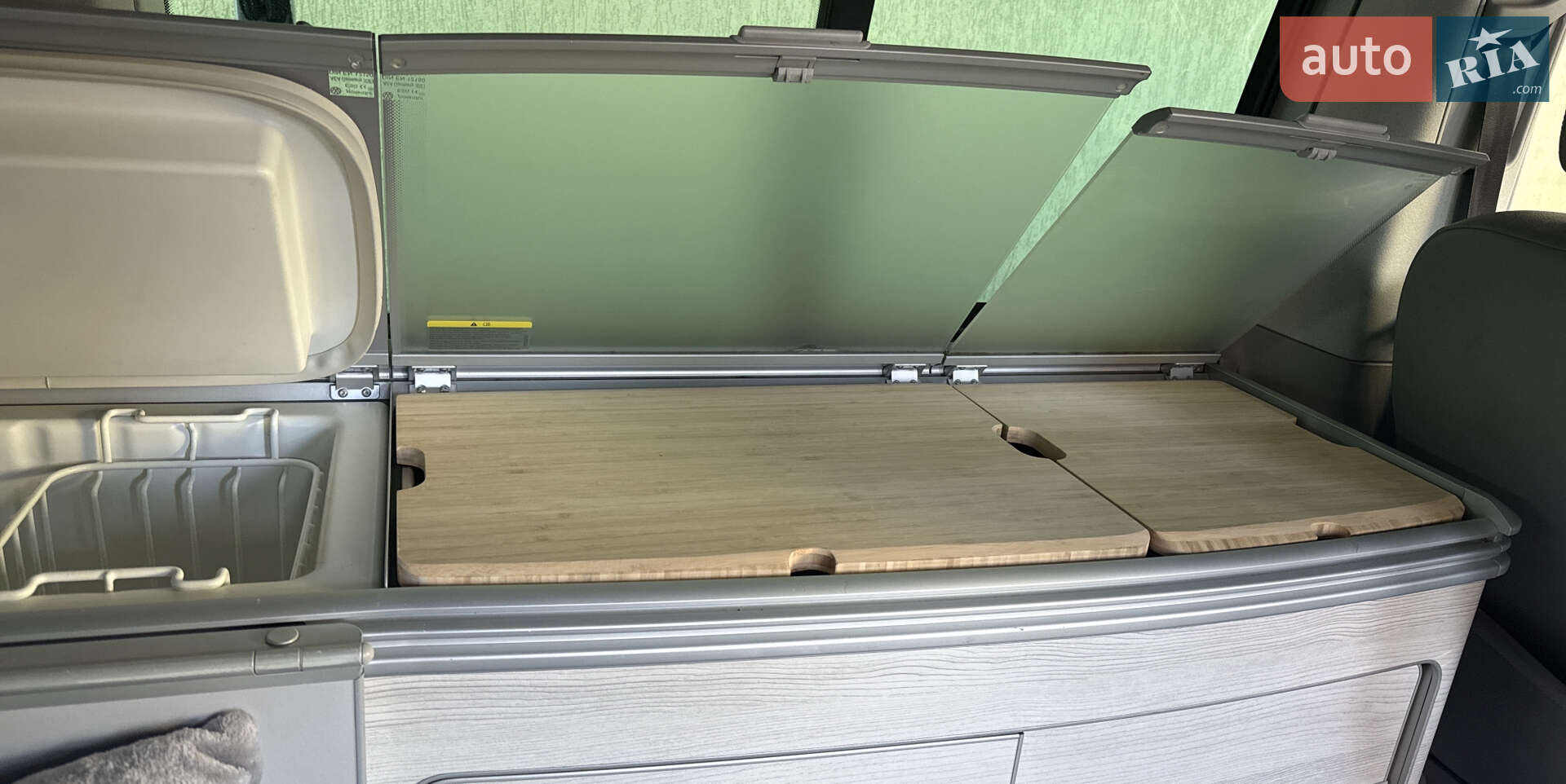 Volkswagen California 2017 VIN WV2ZZZ7HZJH007382 фото оголошення 8 з 20