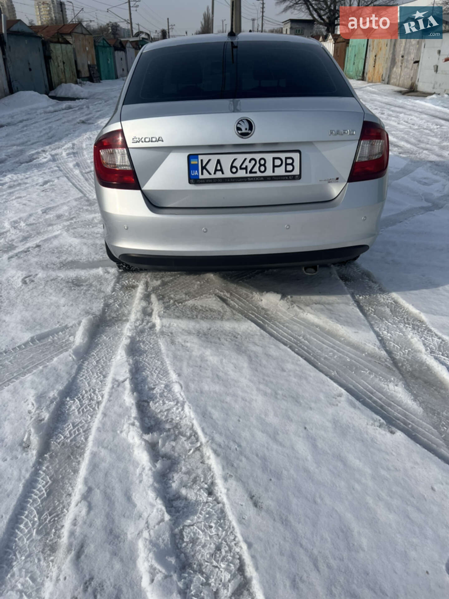 Skoda Rapid 2018 VIN TMBAC4NH1KB100150 фото оголошення 18 з 38
