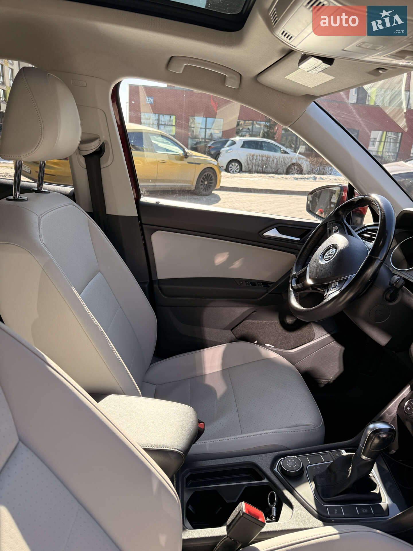 Volkswagen Tiguan Allspace 2018 VIN 3VV2B7AX4KM071792 фото оголошення 22 з 24