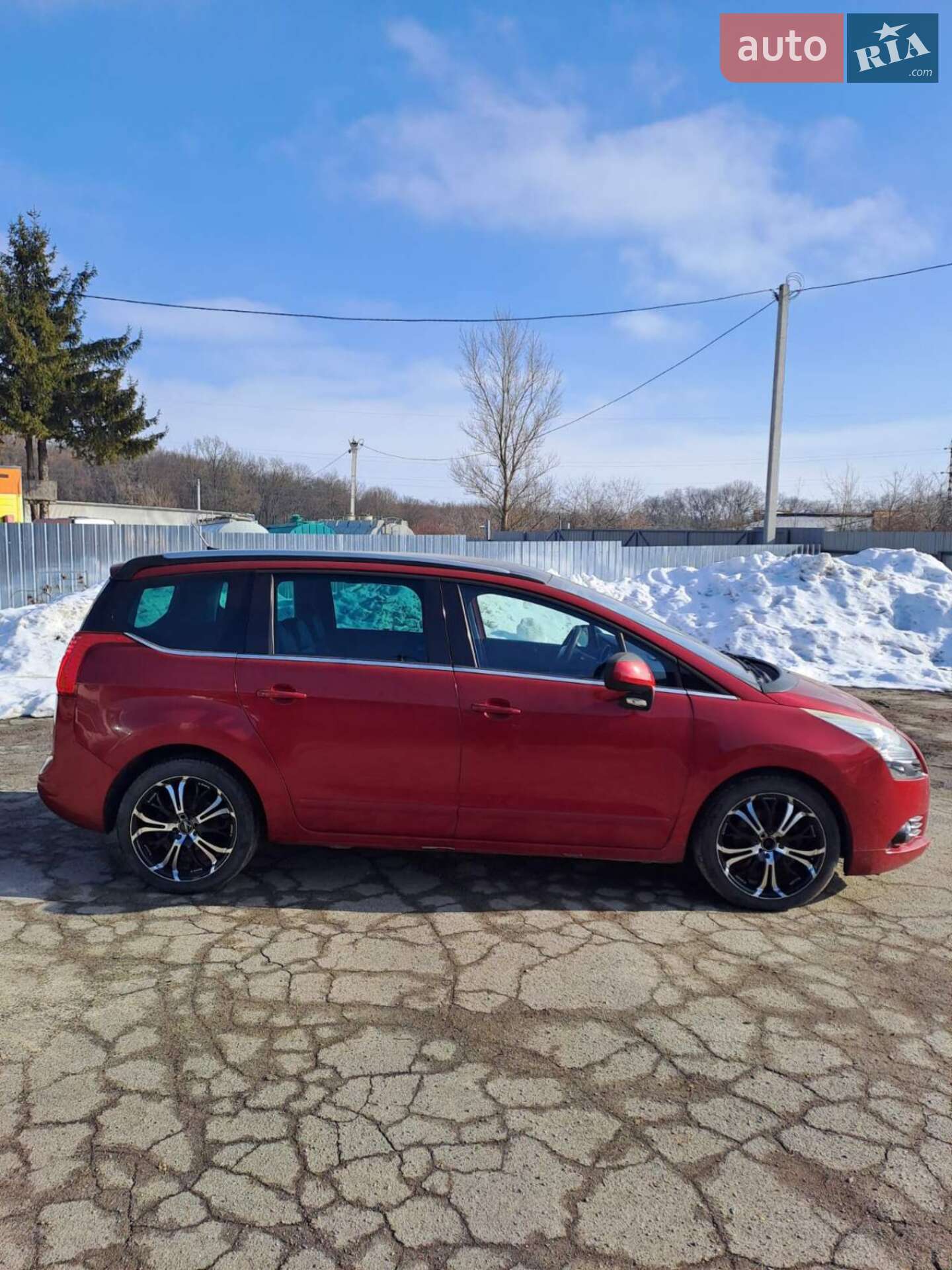 Peugeot 5008 2011 VIN VF30ARHHABS250750 фото оголошення 6 з 16