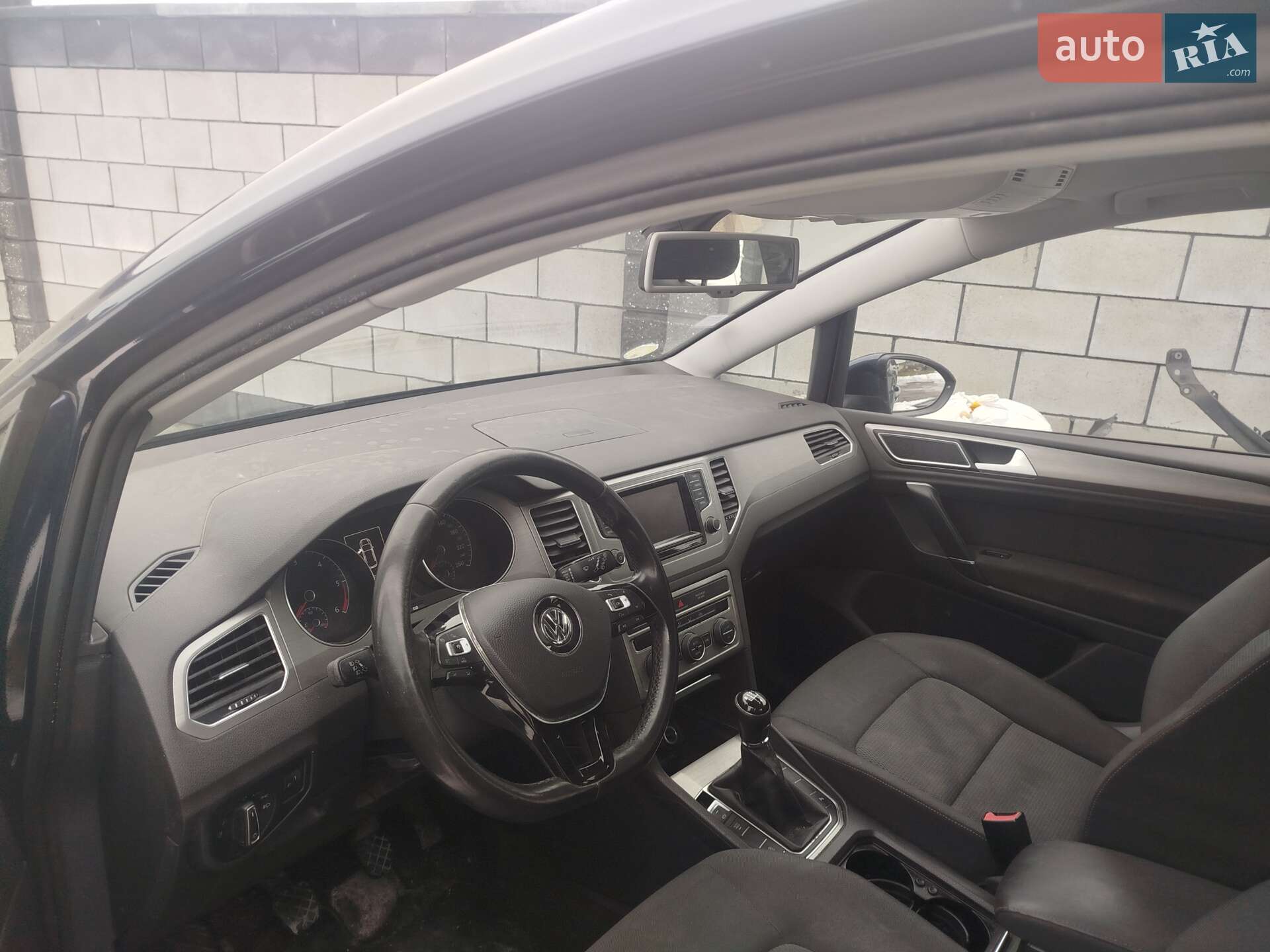 Volkswagen Golf Sportsvan 2015 VIN WVWZZZAUZFW512172 фото оголошення 21 з 35