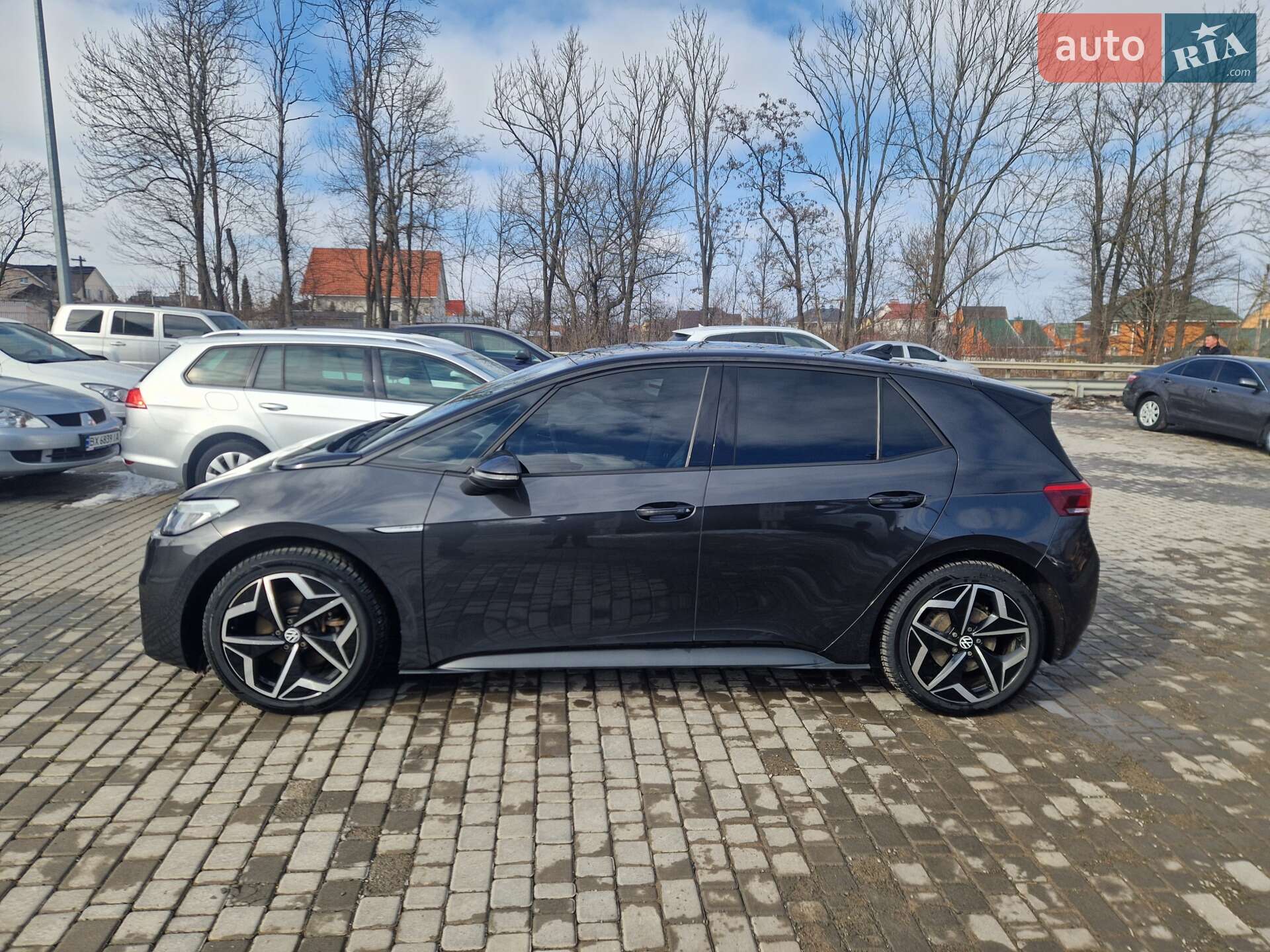 Volkswagen ID.3 2022 VIN WVWZZZE1ZNP022957 фото оголошення 4 з 10