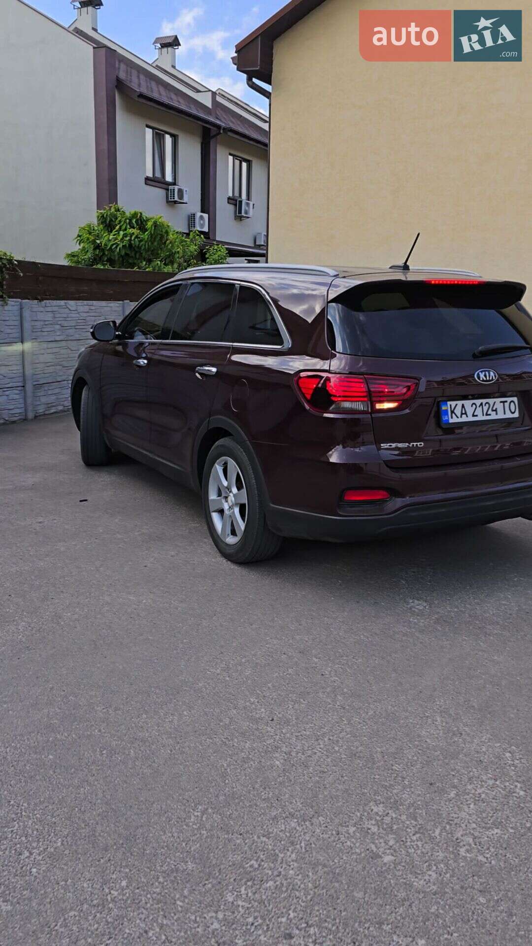 Kia Sorento 2018 VIN 5XYPG4A53KG488577 фото оголошення 6 з 29