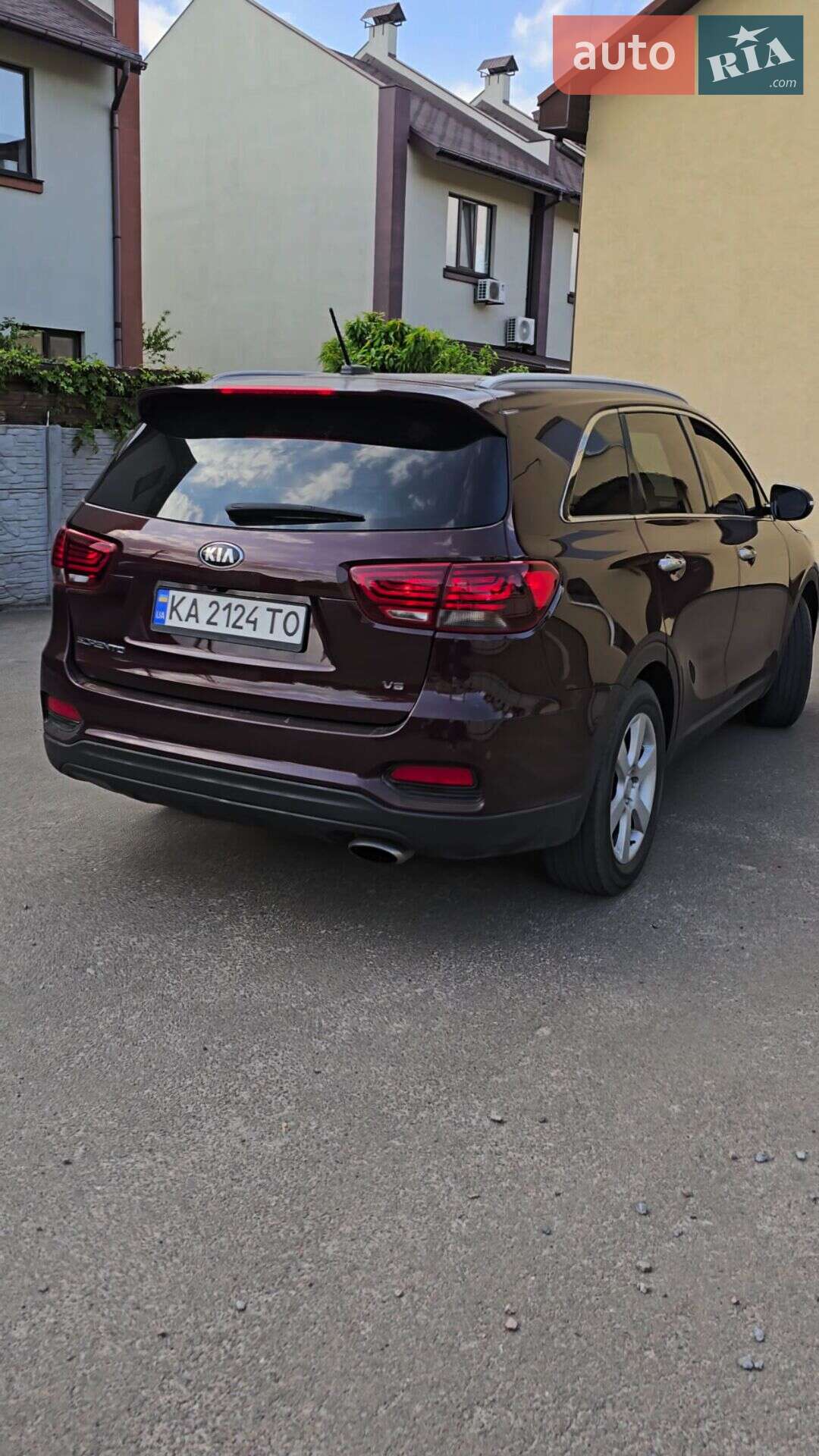 Kia Sorento 2018 VIN 5XYPG4A53KG488577 фото оголошення 10 з 29