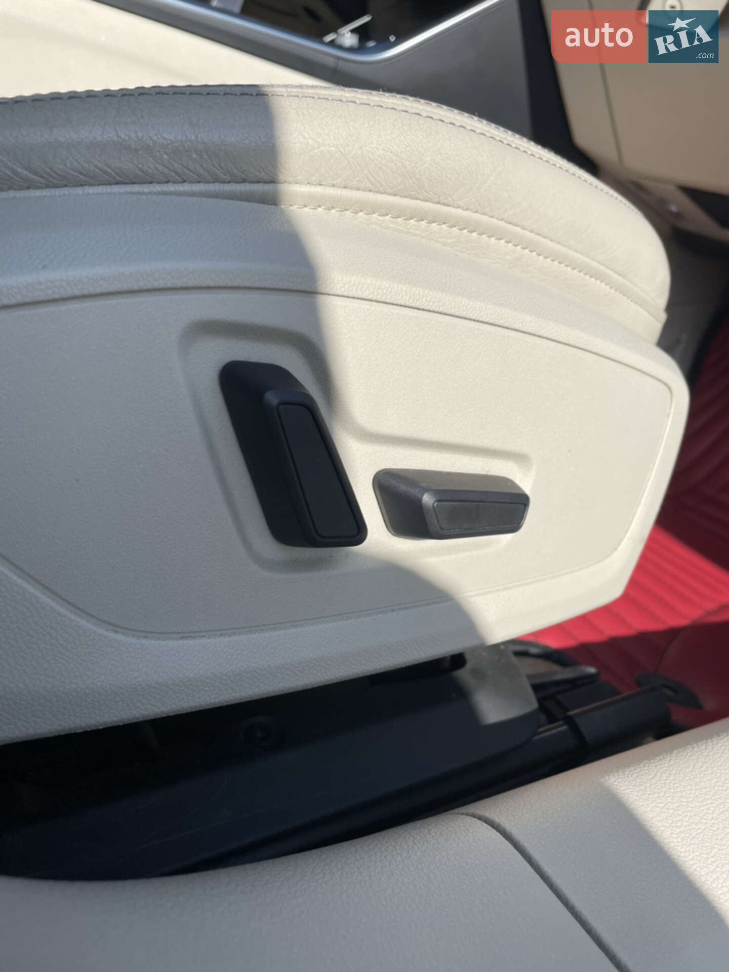 Audi A6 2019 VIN WAUD8AF24KN127510 фото оголошення 45 з 68