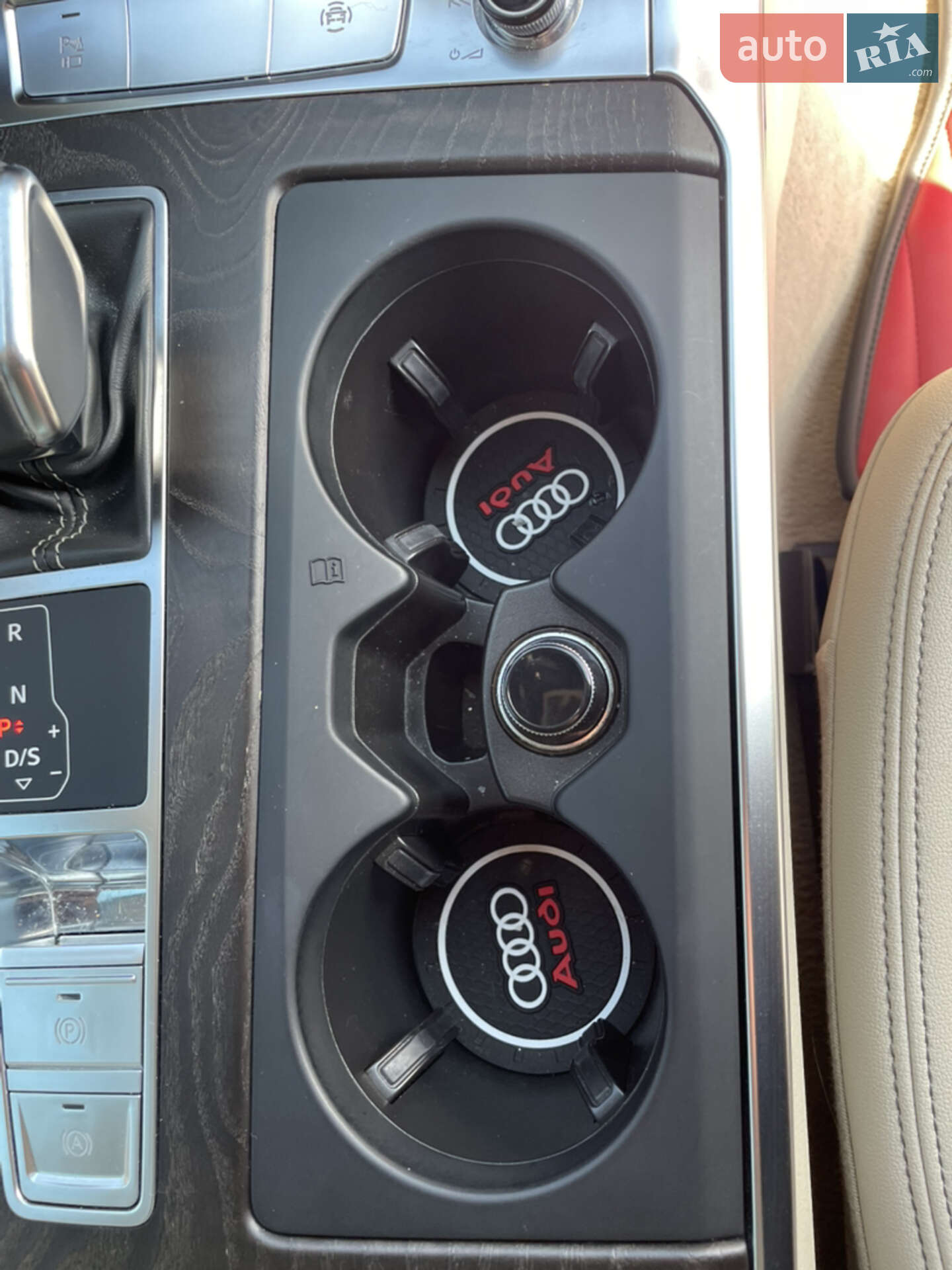 Audi A6 2019 VIN WAUD8AF24KN127510 фото оголошення 48 з 68