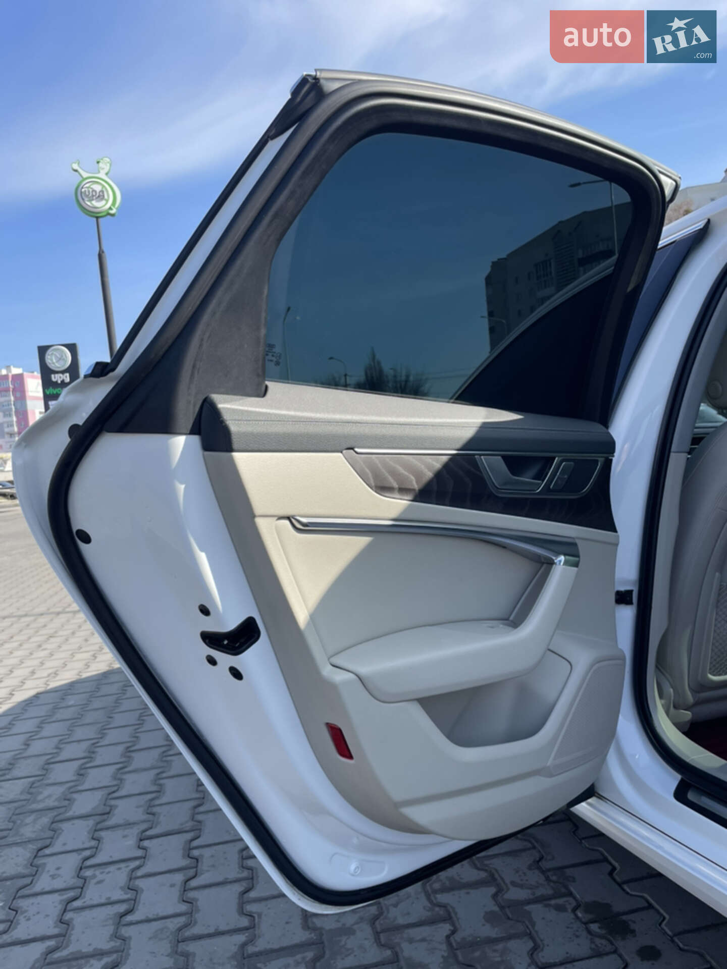 Audi A6 2019 VIN WAUD8AF24KN127510 фото оголошення 60 з 68
