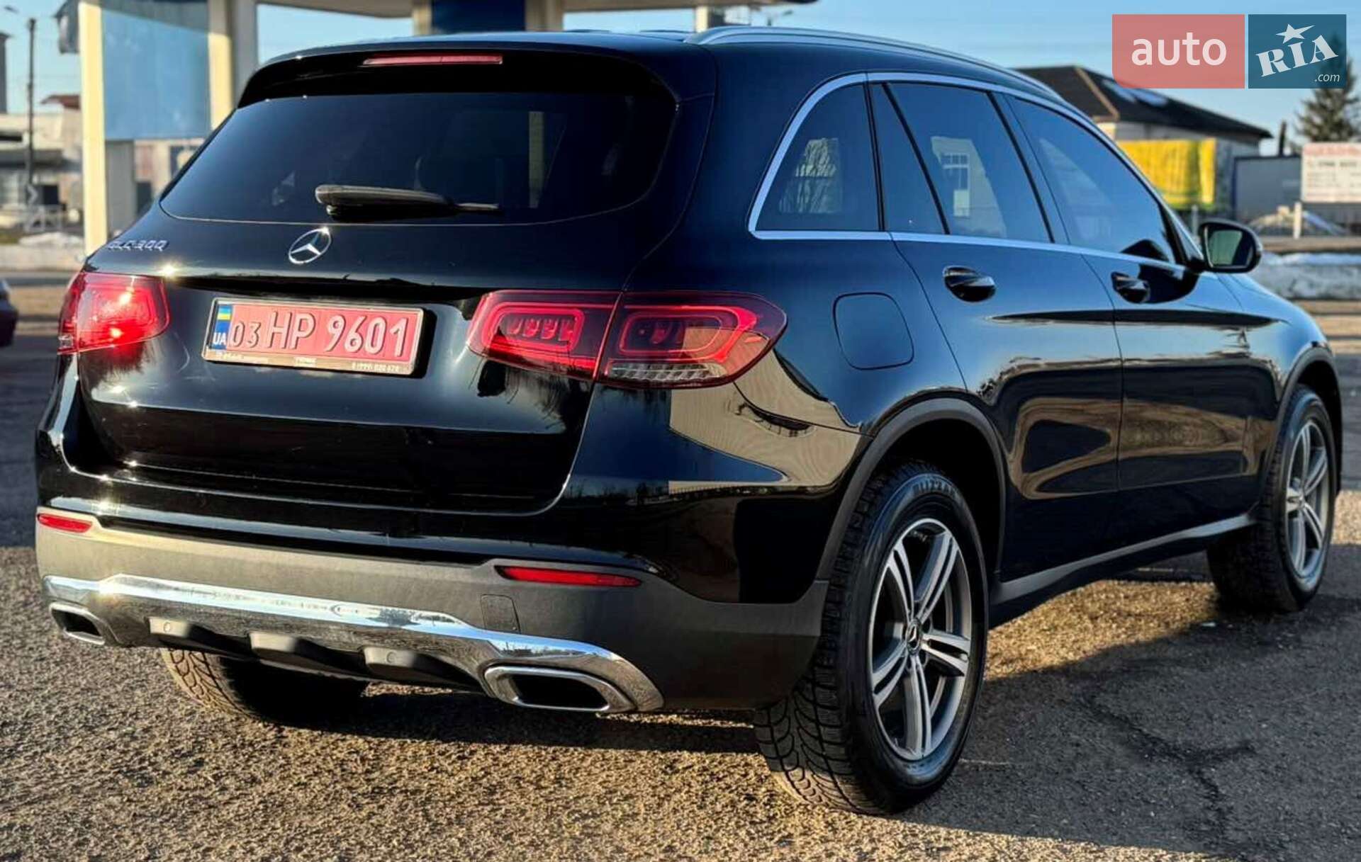 Mercedes-Benz GLC-Class 2019 VIN WDC0G8DB9LF716915 фото оголошення 8 з 35