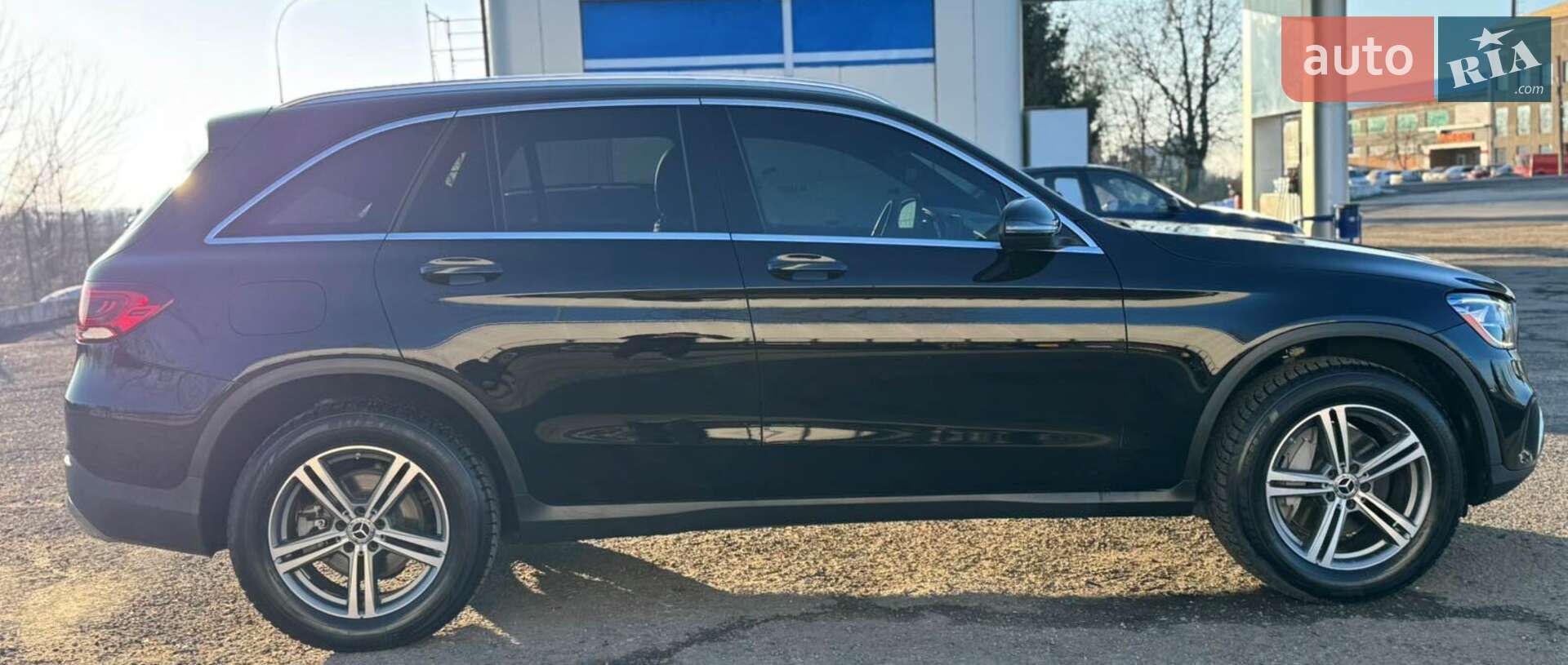 Mercedes-Benz GLC-Class 2019 VIN WDC0G8DB9LF716915 фото оголошення 10 з 35