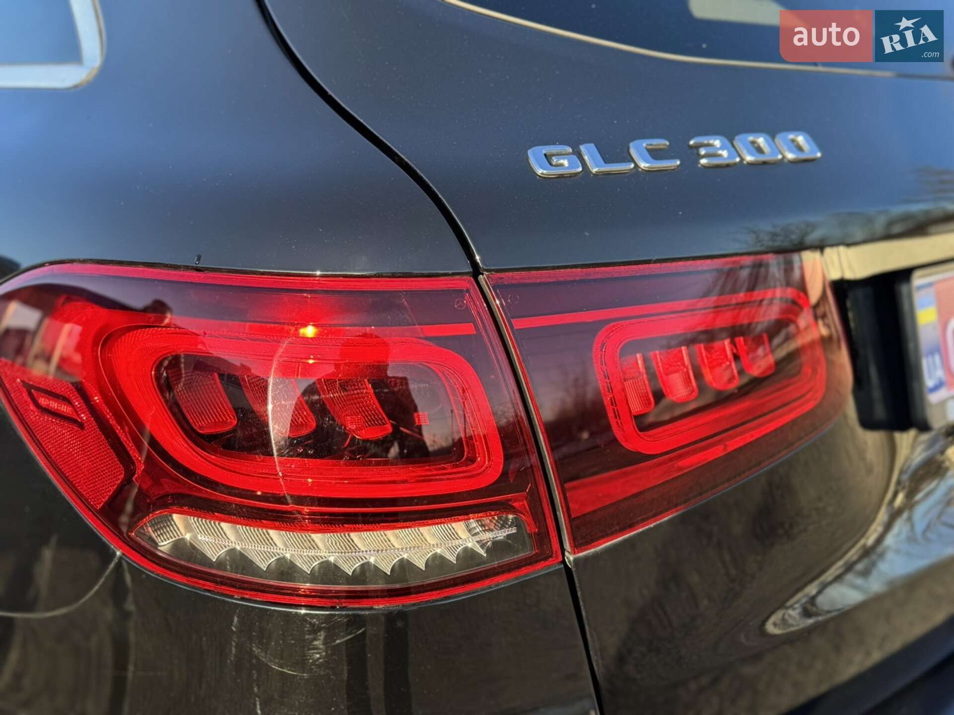 Mercedes-Benz GLC-Class 2019 VIN WDC0G8DB9LF716915 фото оголошення 22 з 35