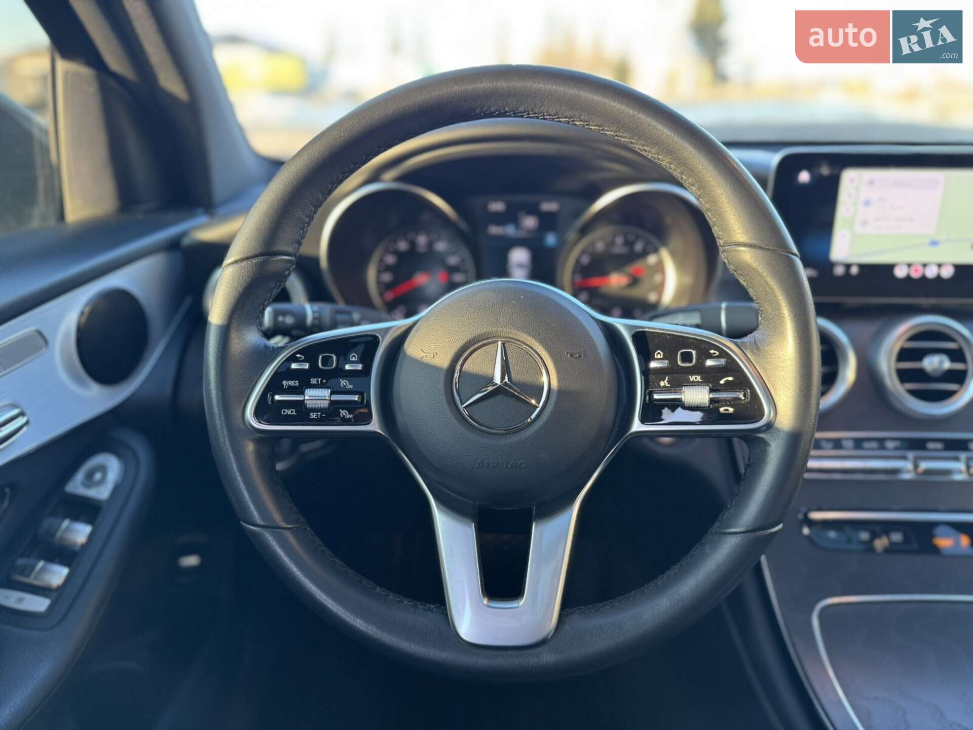 Mercedes-Benz GLC-Class 2019 VIN WDC0G8DB9LF716915 фото оголошення 33 з 35