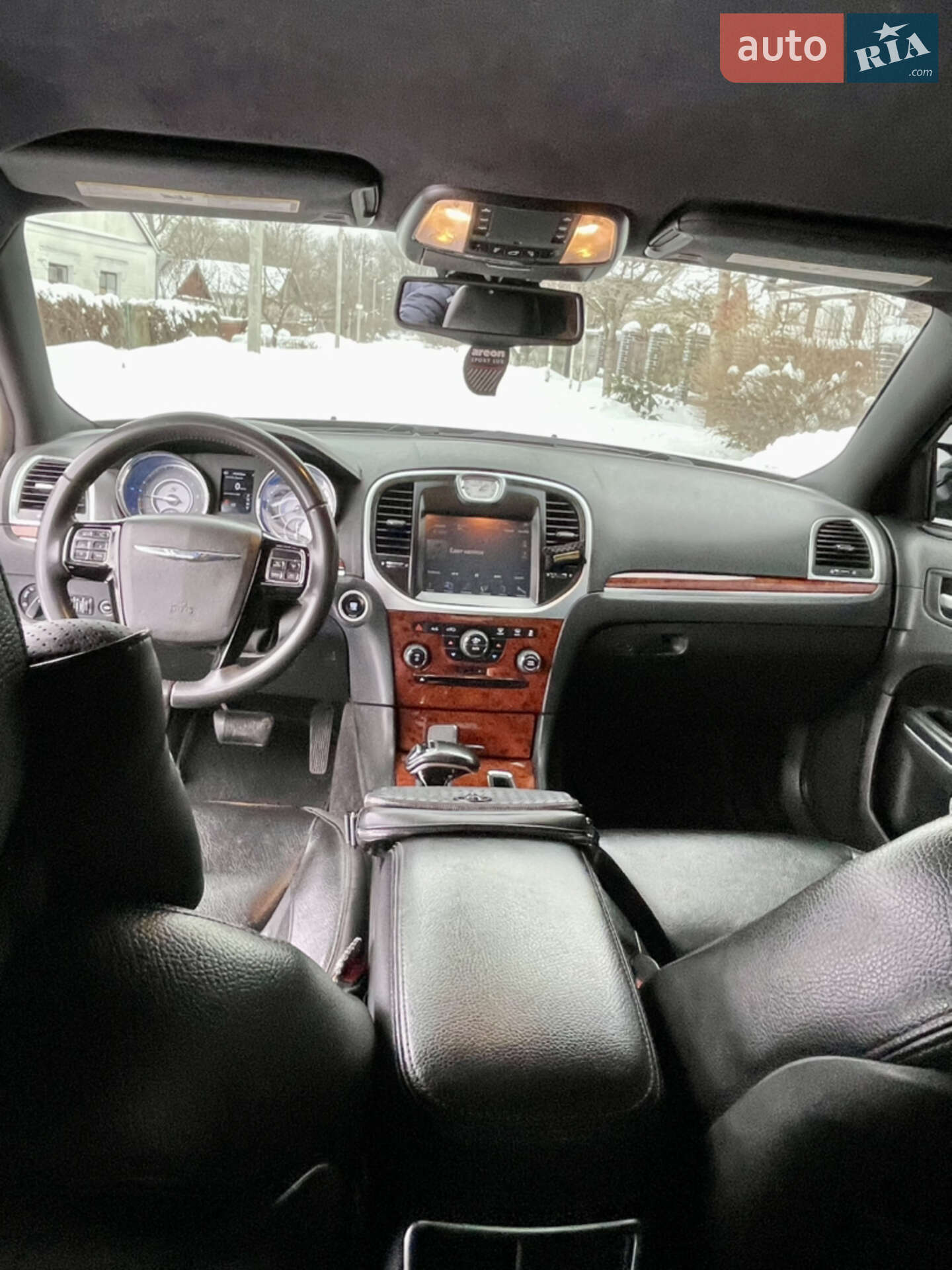 Chrysler 300C 2013 VIN 2C3CCAAG9DH709764 фото оголошення 7 з 26