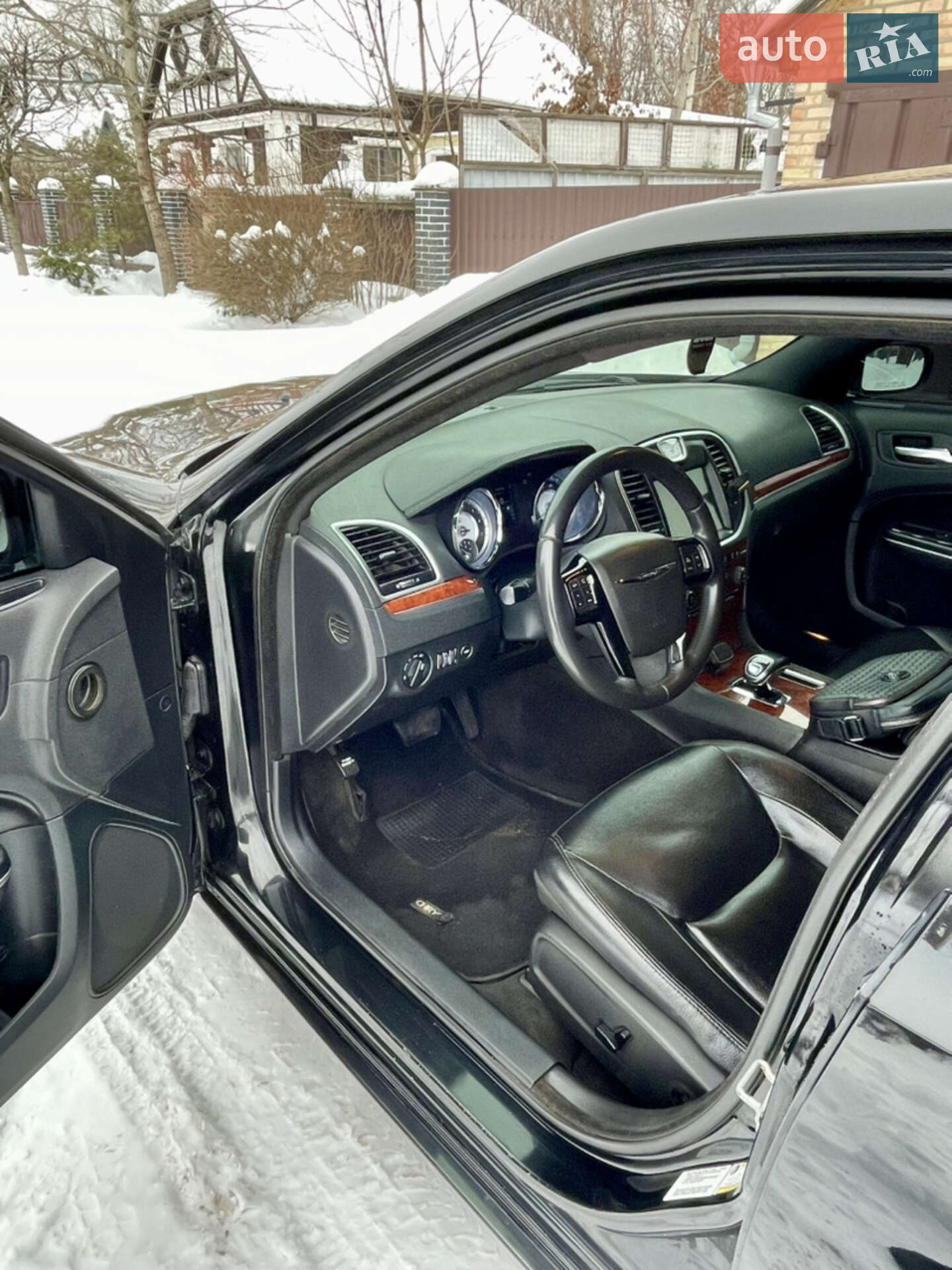 Chrysler 300C 2013 VIN 2C3CCAAG9DH709764 фото оголошення 8 з 26