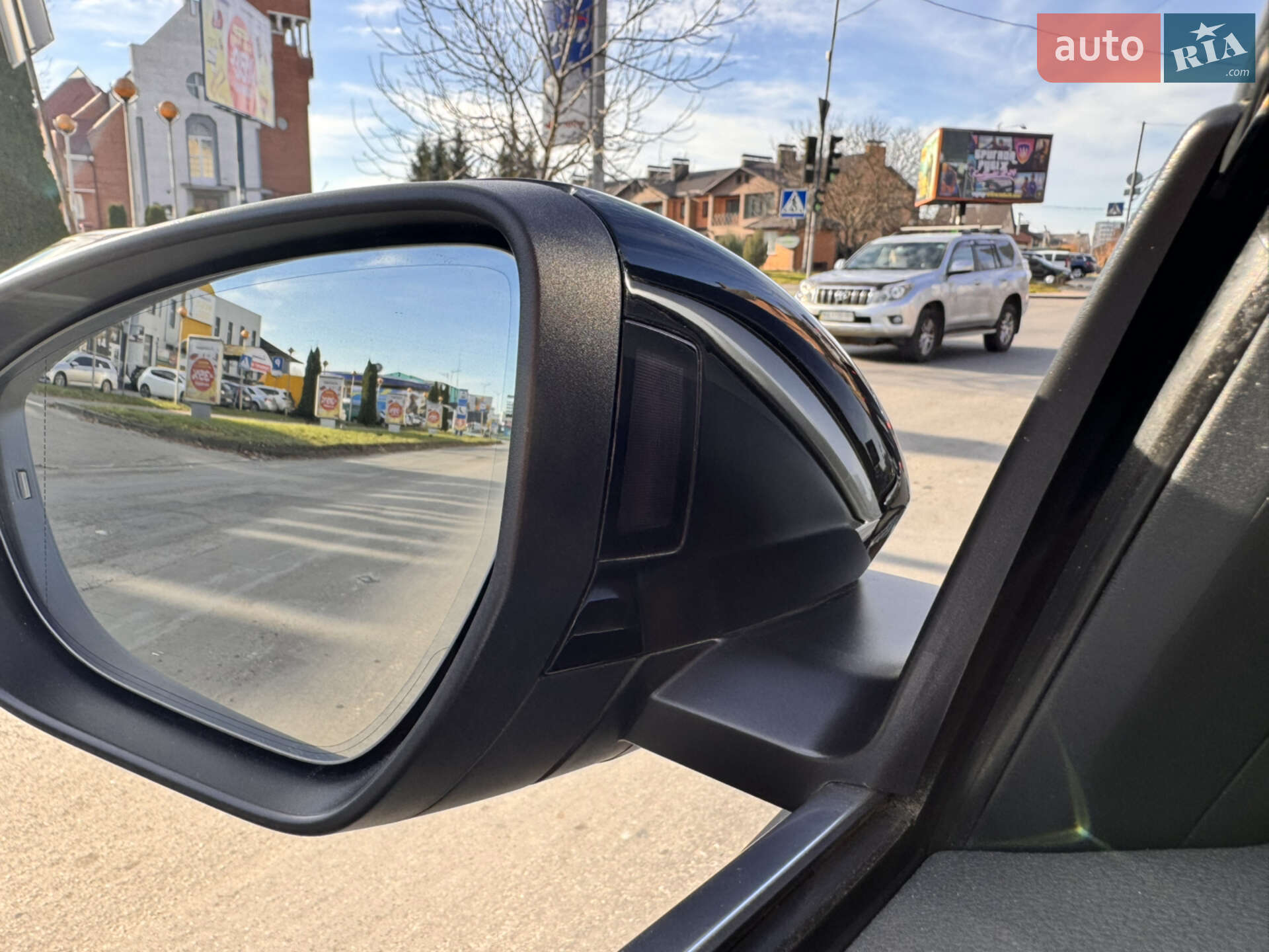 Audi e-tron 2022 VIN WAUZZZGE6NB036786 фото оголошення 27 з 53
