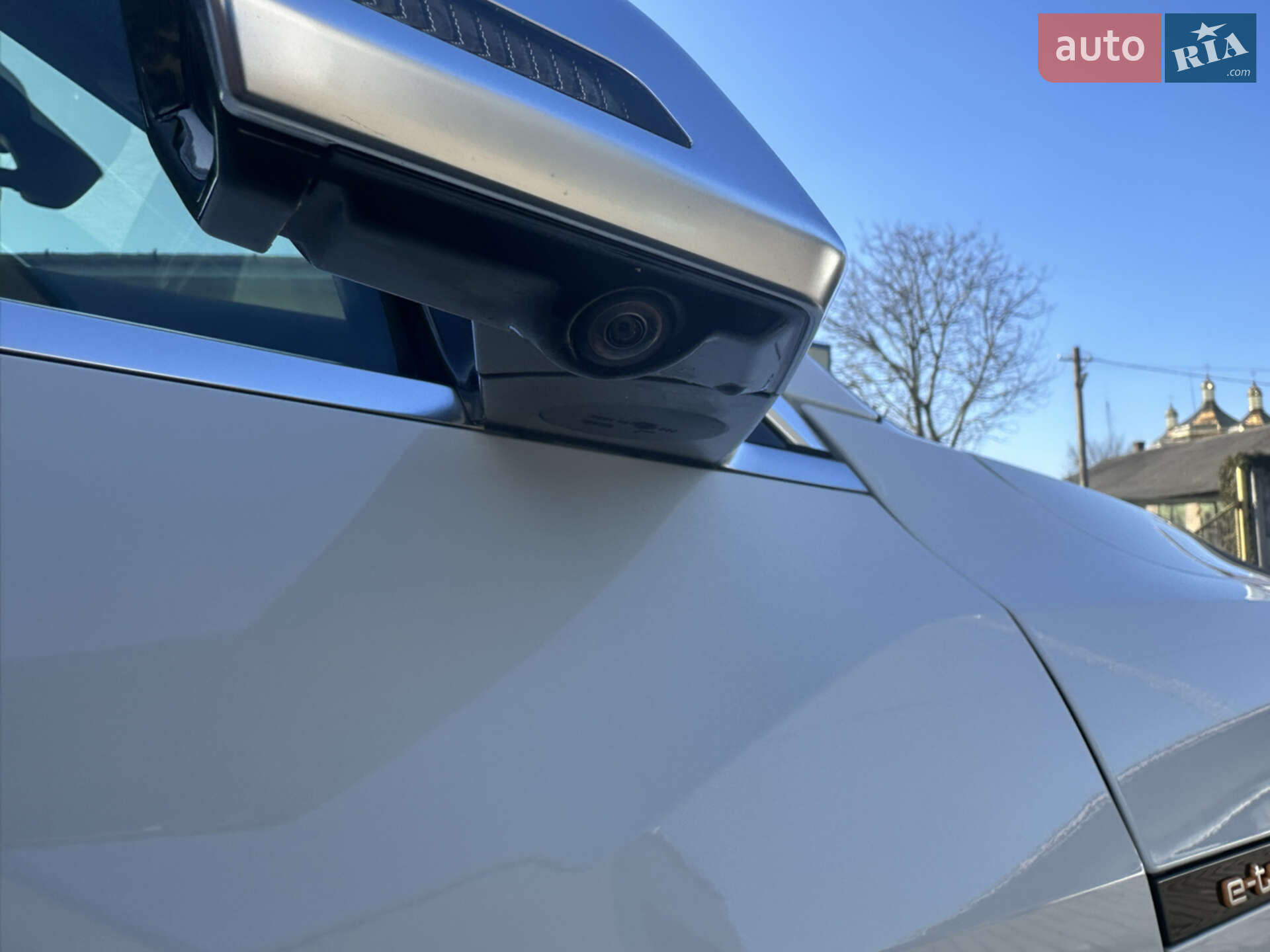 Audi e-tron 2020 VIN WAUZZZGE0LB030866 фото оголошення 9 з 25