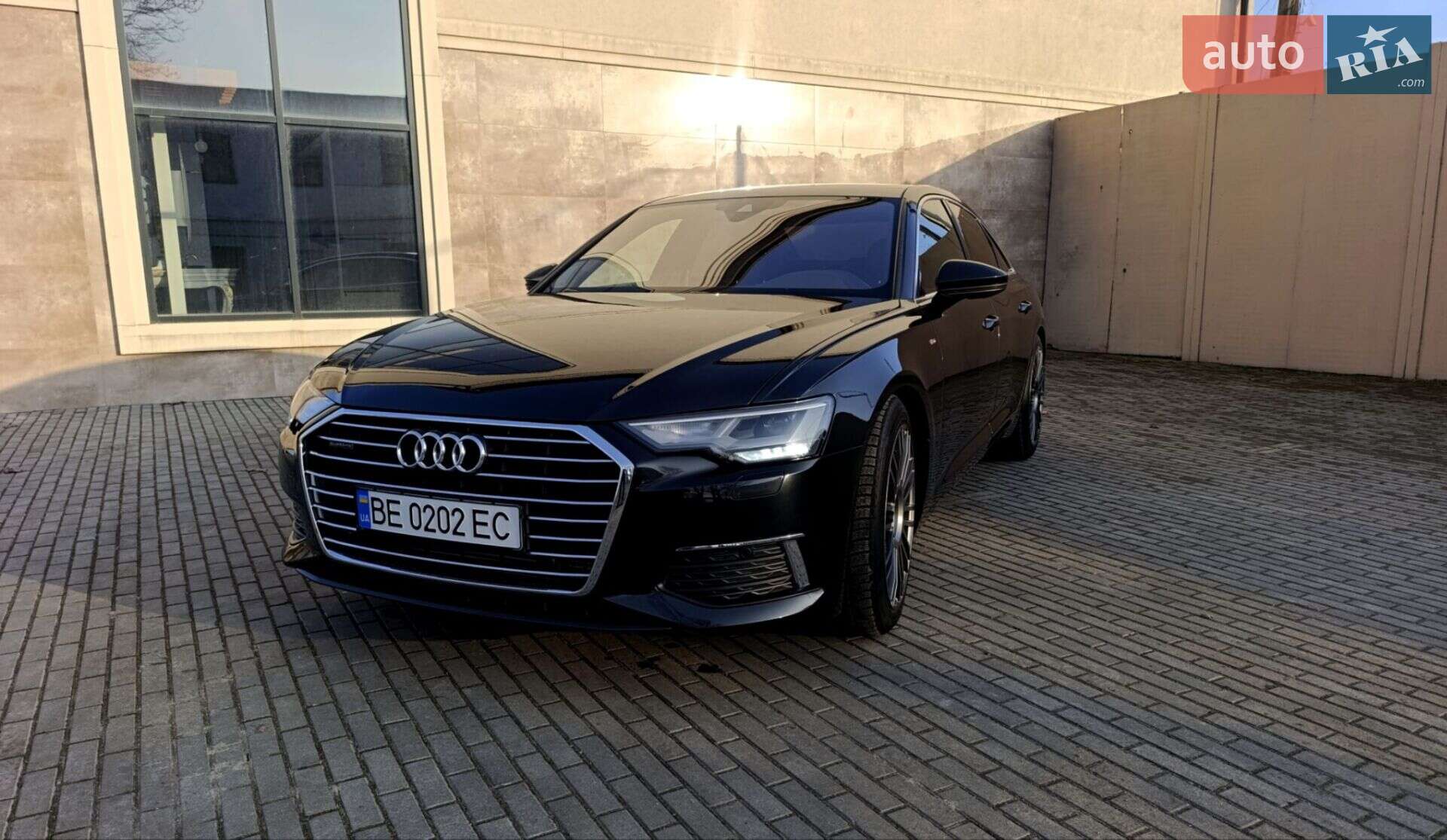 Audi A6 2019 VIN WAUD8AF29LN049713 фото оголошення 8 з 21