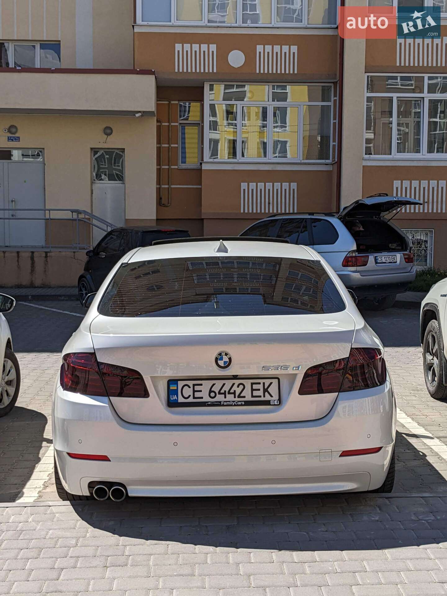 BMW 5 Series 2014 VIN WBAXA5C52ED690766 фото оголошення 2 з 12