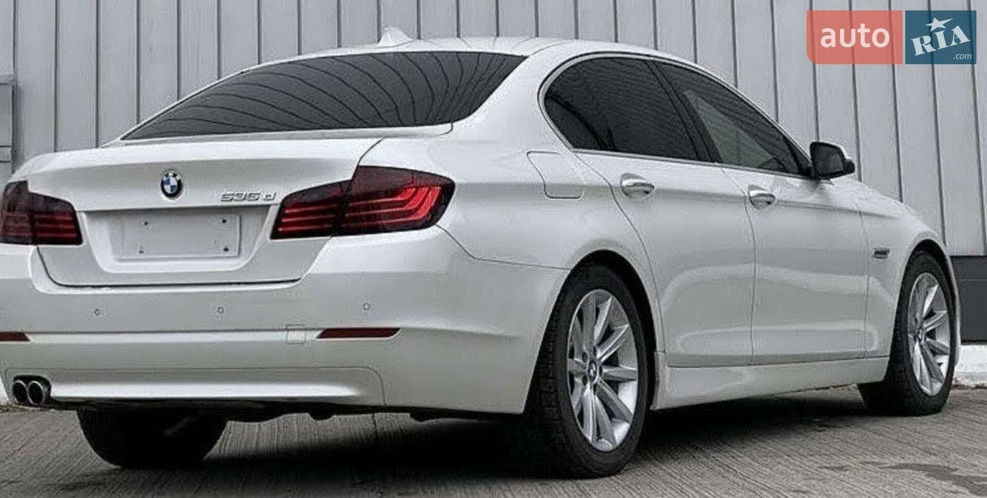 BMW 5 Series 2014 VIN WBAXA5C52ED690766 фото оголошення 3 з 12