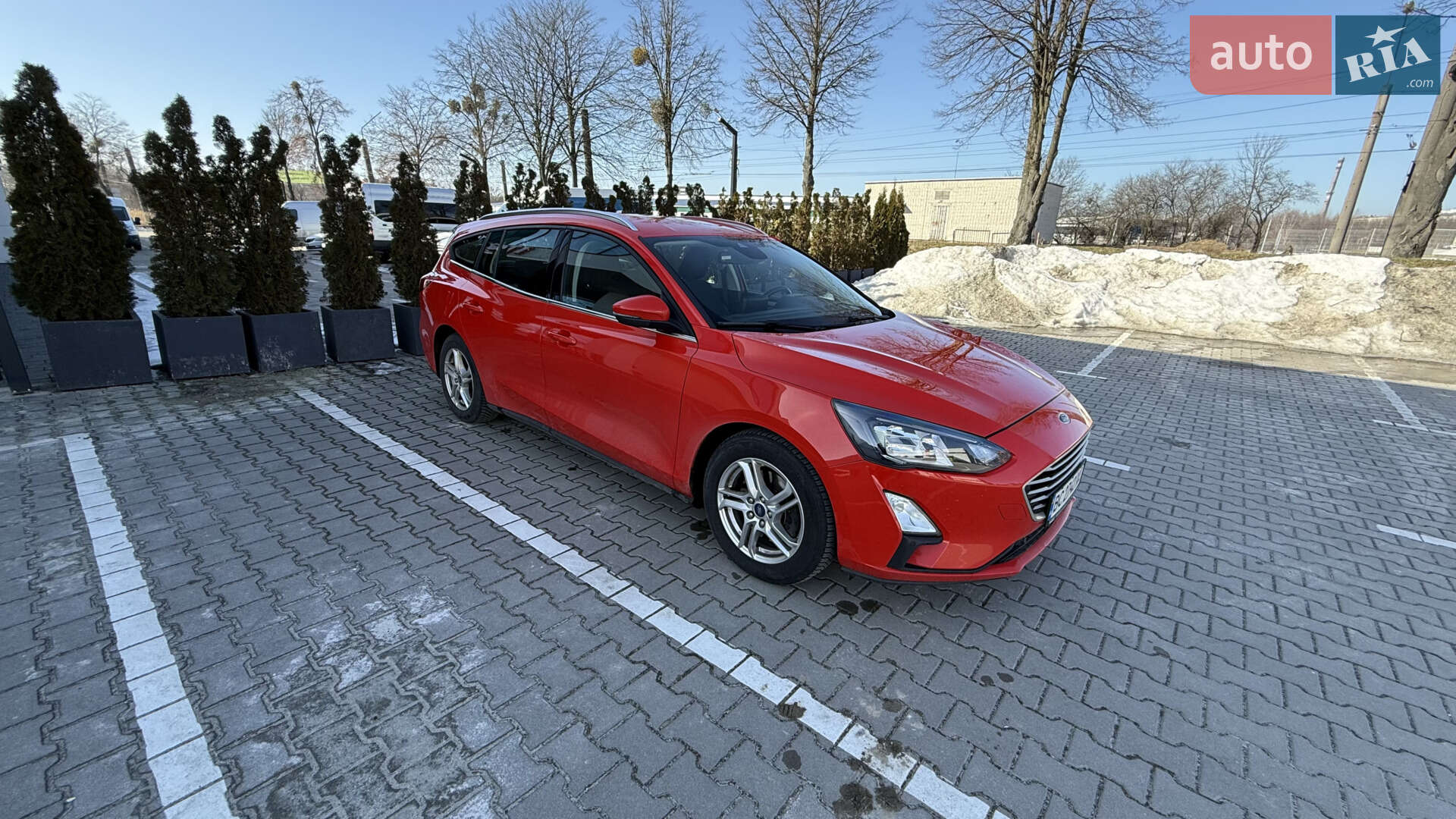 Ford Focus 2019 VIN WF0PXXGCHPKU58414 фото оголошення 3 з 33