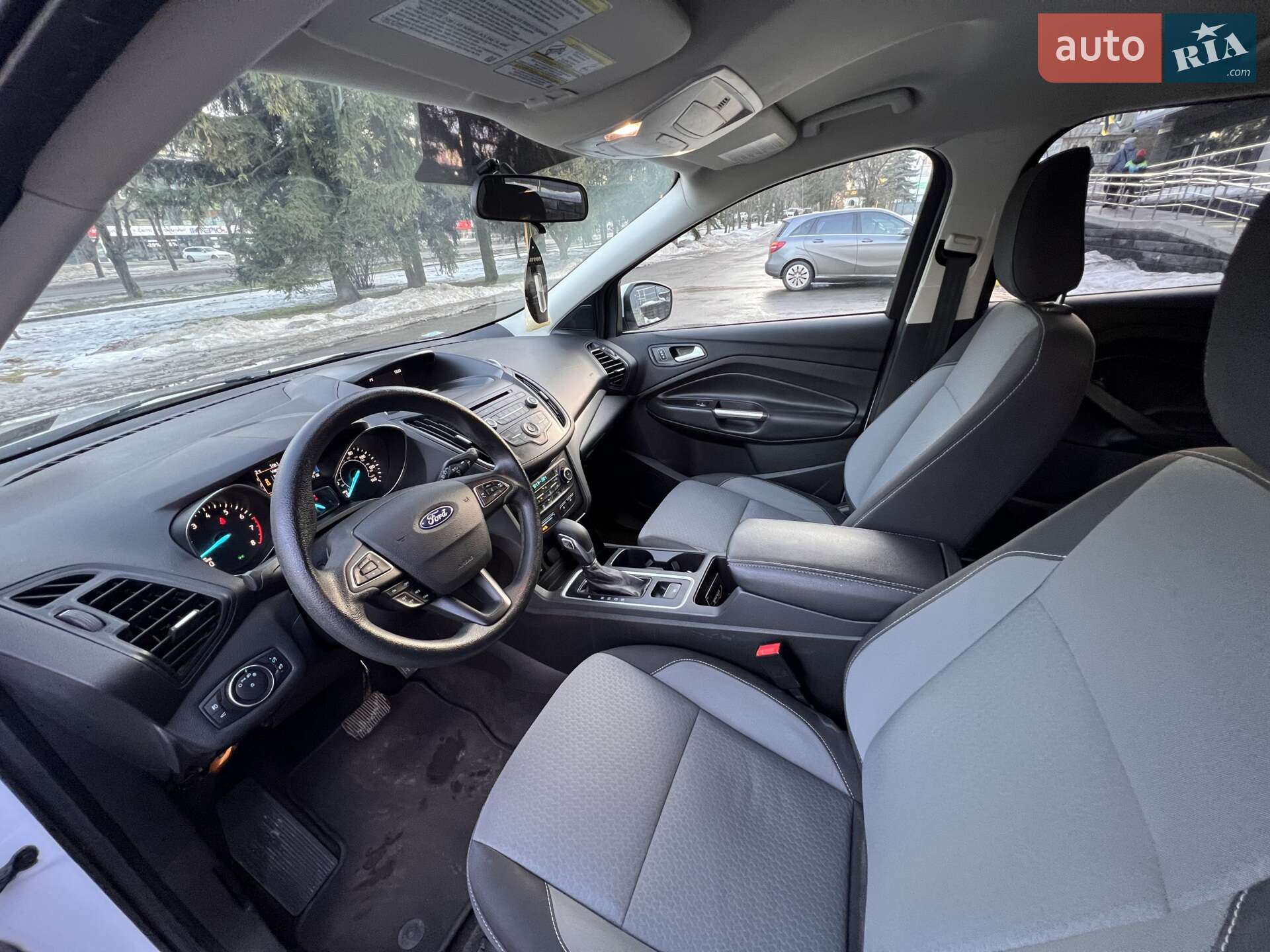 Ford Escape 2018 VIN 1FMCU0GD9JUB62290 фото оголошення 8 з 9