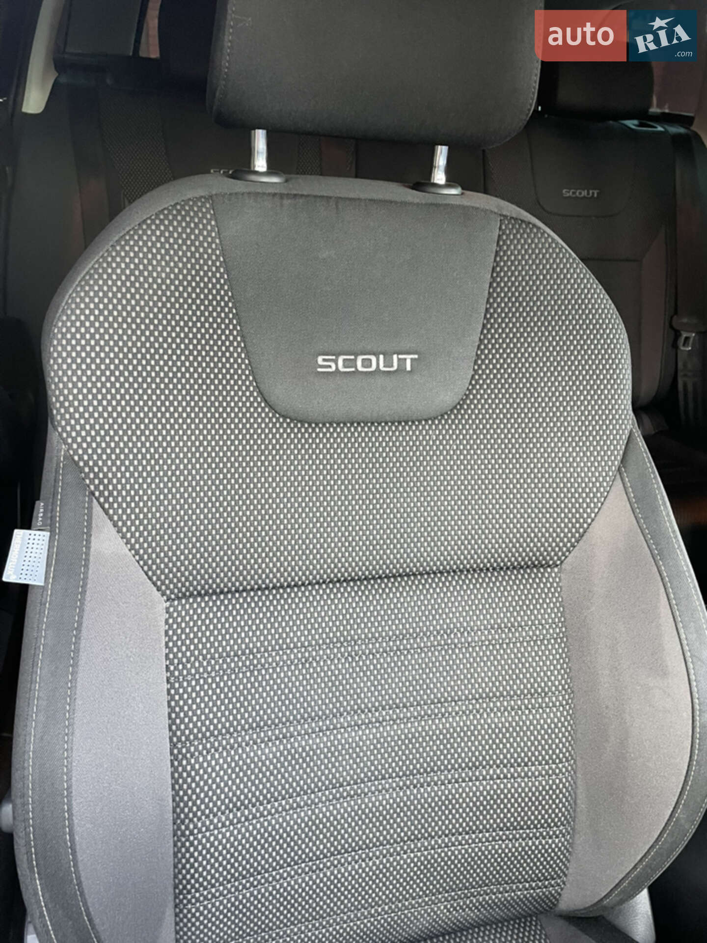 Skoda Octavia Scout 2017 VIN TMBLJ7NE2J0062850 фото оголошення 3 з 18
