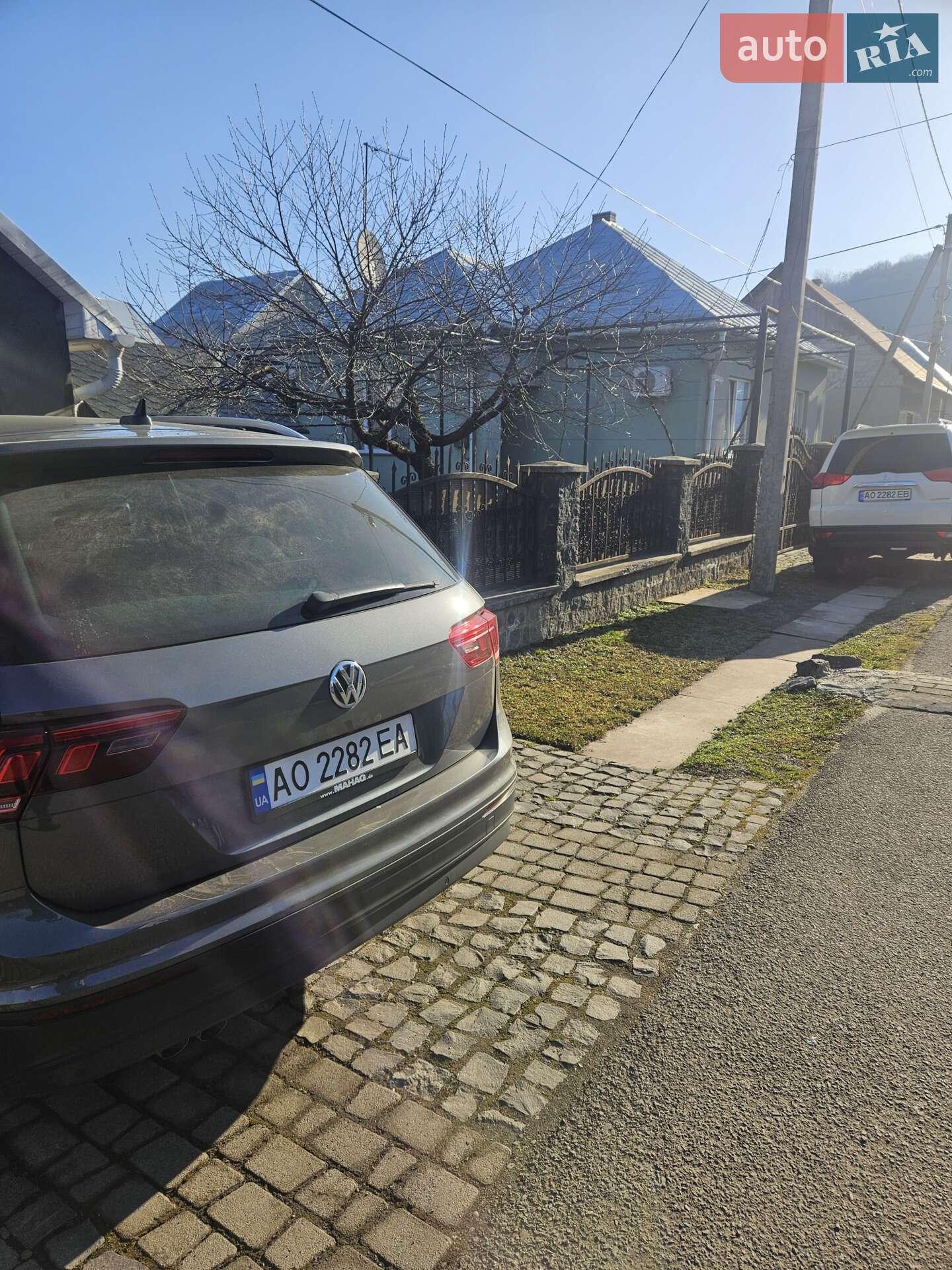 Volkswagen Tiguan 2020 VIN WVGZZZ5NZLW364066 фото оголошення 3 з 9