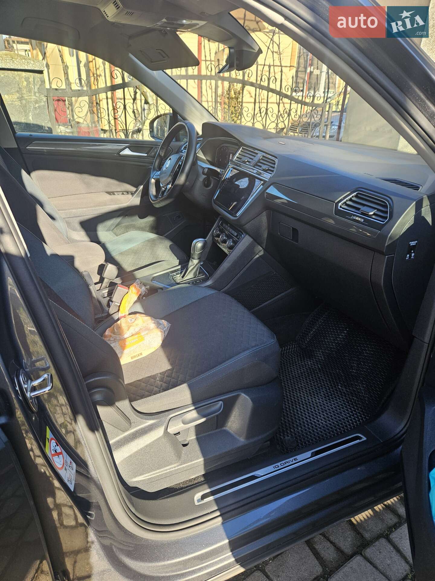 Volkswagen Tiguan 2020 VIN WVGZZZ5NZLW364066 фото оголошення 4 з 9