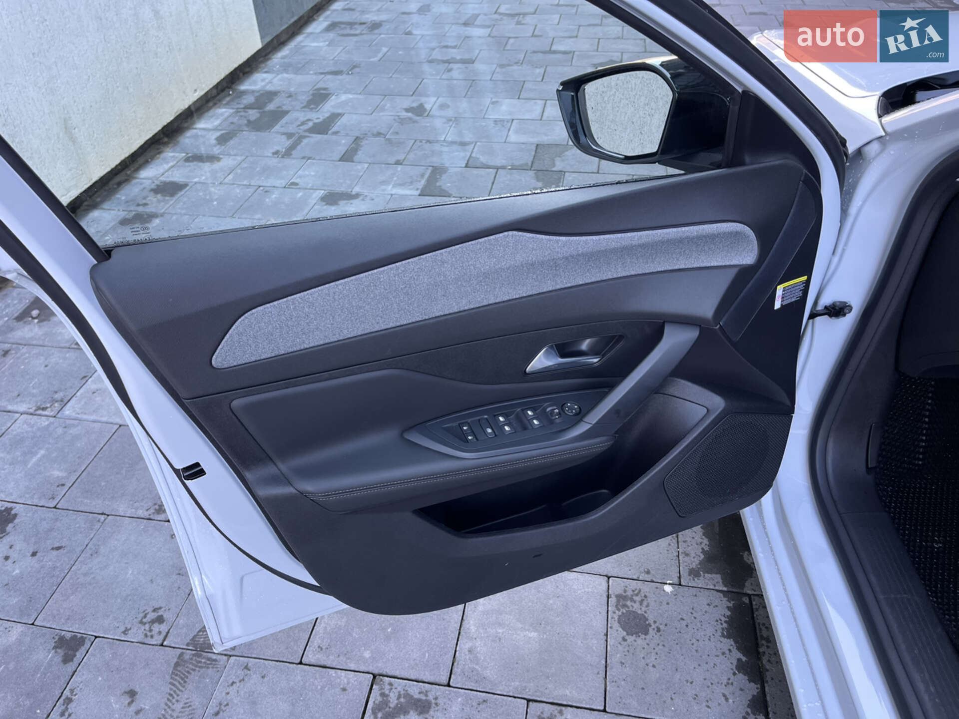 Peugeot 308 2024 VIN VR3F3DGXXRY601571 фото оголошення 10 з 17