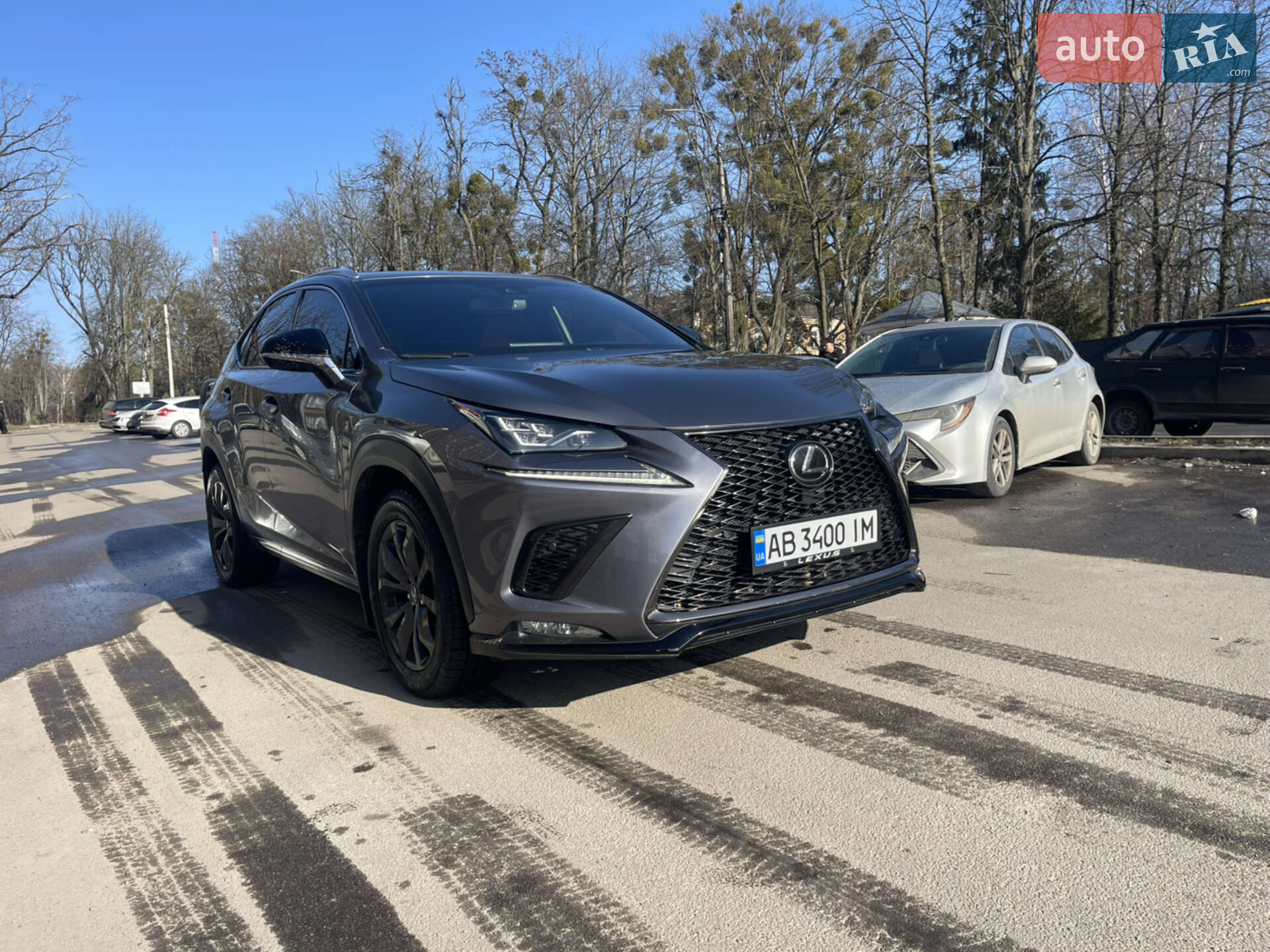 Lexus NX 2018 VIN JTJYARBZXK2125205 фото оголошення 2 з 24