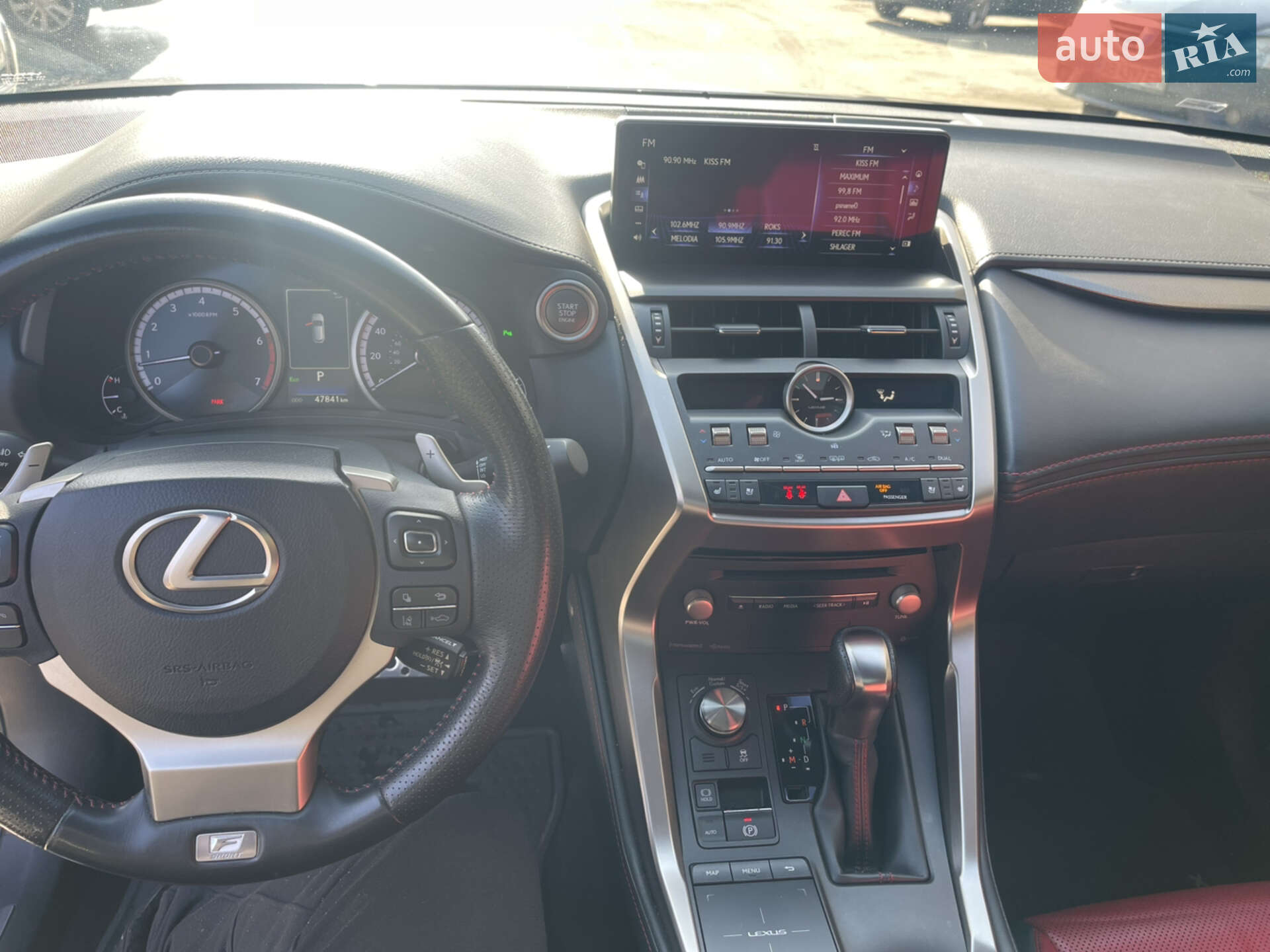 Lexus NX 2018 VIN JTJYARBZXK2125205 фото оголошення 11 з 24