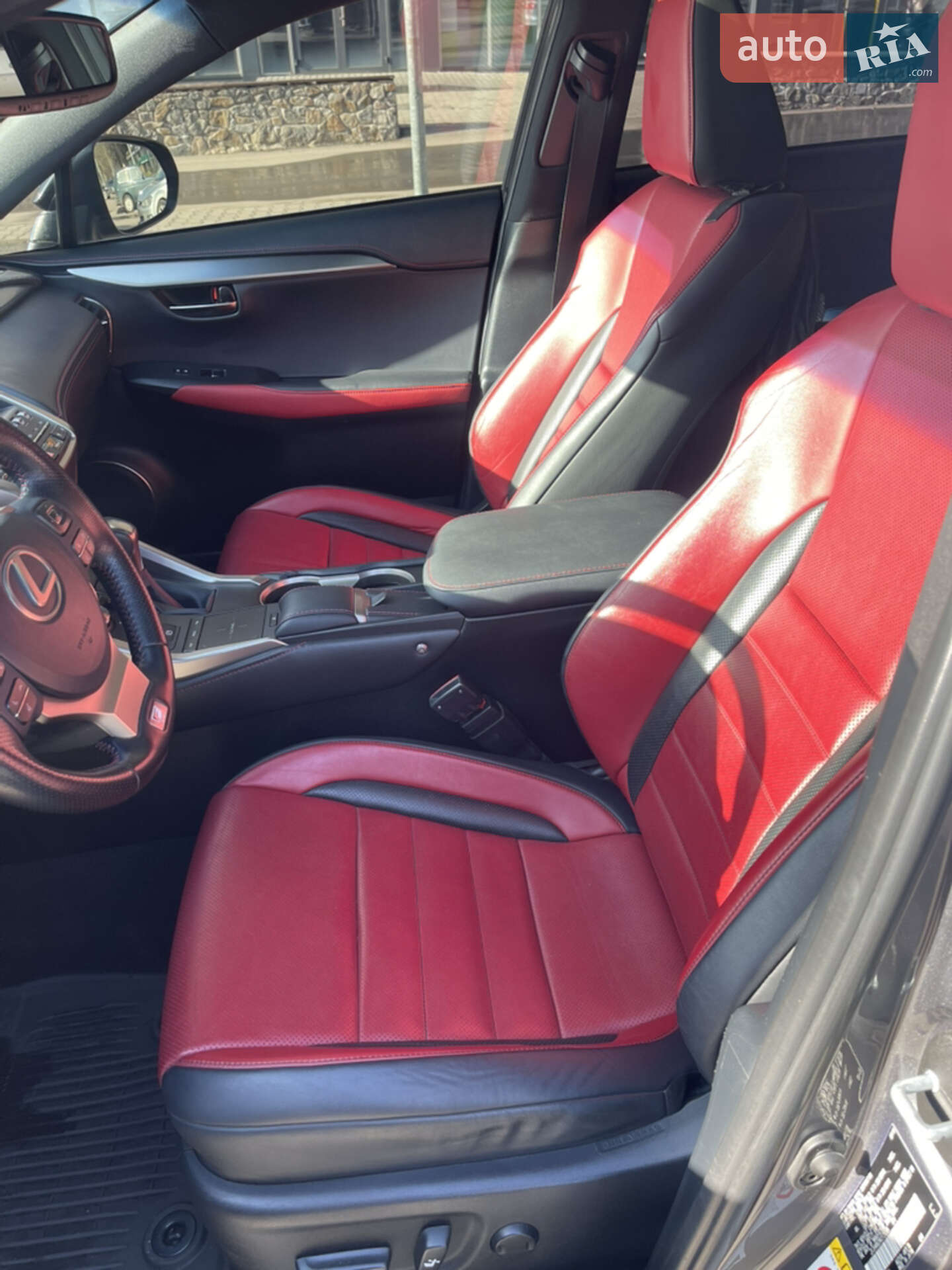 Lexus NX 2018 VIN JTJYARBZXK2125205 фото оголошення 15 з 24