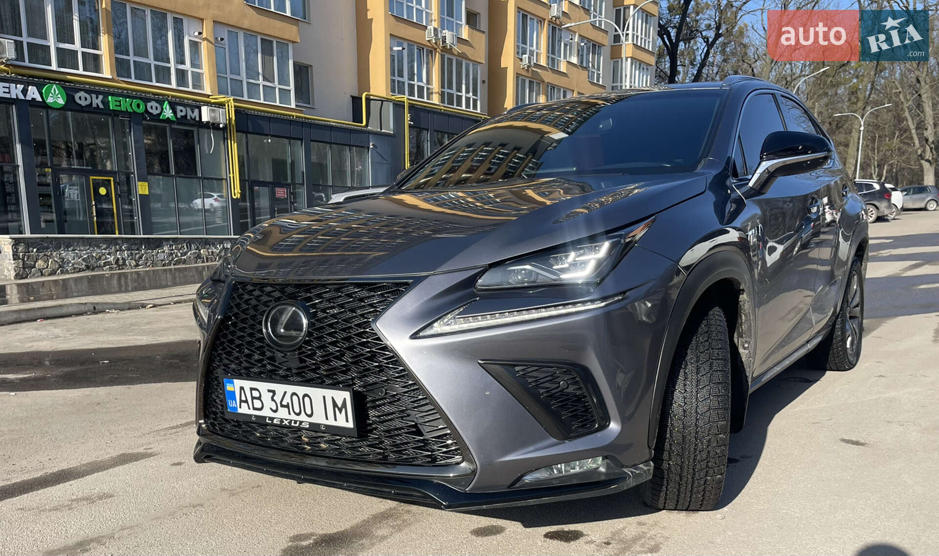 Lexus NX 2018 VIN JTJYARBZXK2125205 фото оголошення 18 з 24