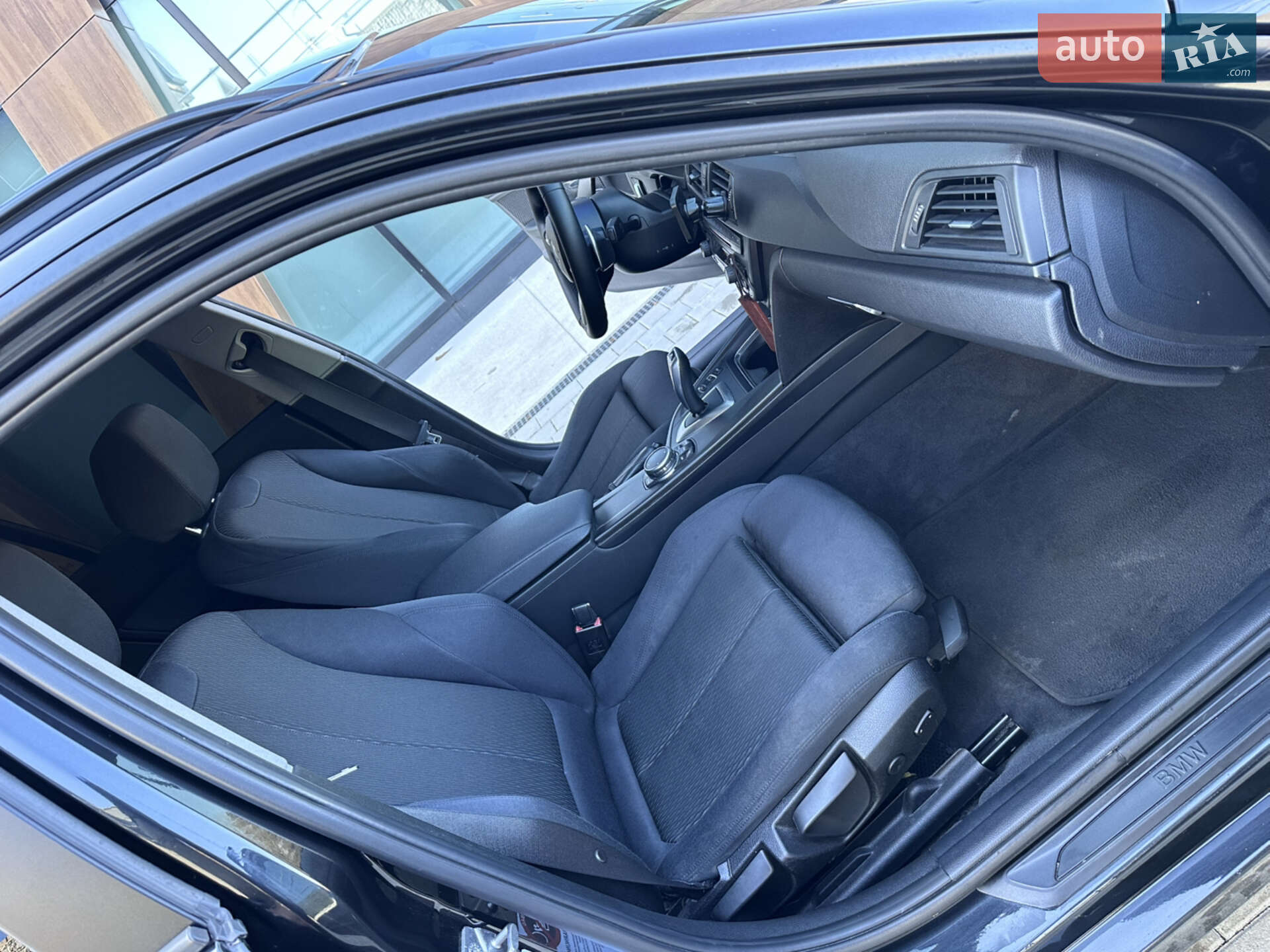 BMW 3 Series 2014 VIN WBA3K31000F674263 фото оголошення 21 з 38