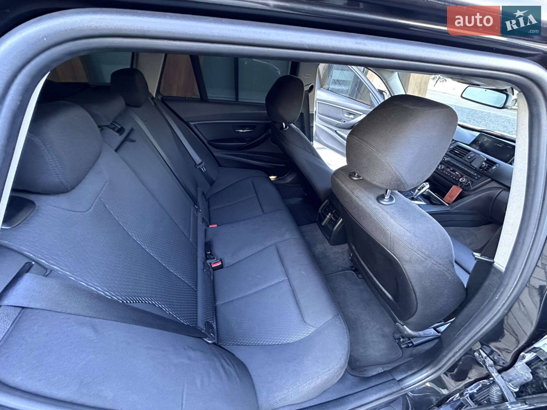 BMW 3 Series 2014 VIN WBA3K31000F674263 фото оголошення 23 з 38