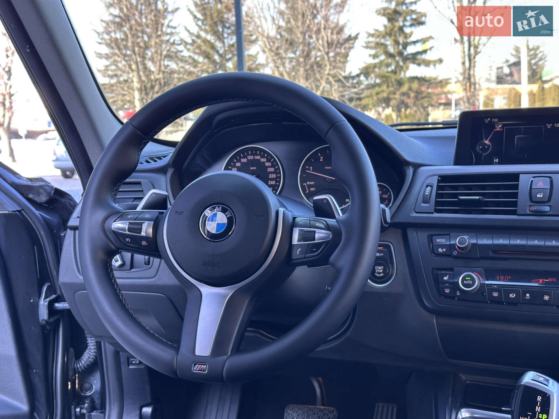 BMW 3 Series 2014 VIN WBA3K31000F674263 фото оголошення 26 з 38