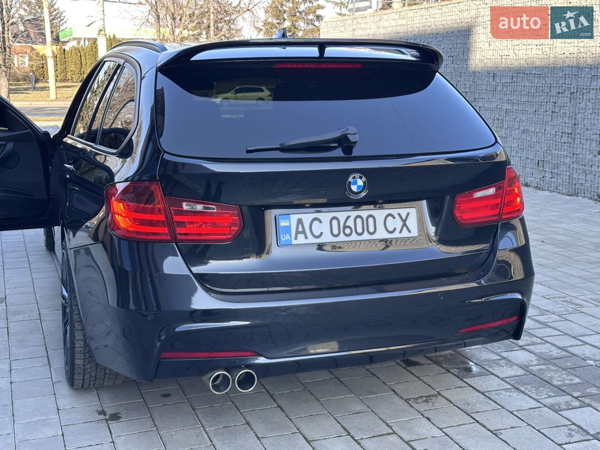 BMW 3 Series 2014 VIN WBA3K31000F674263 фото оголошення 32 з 38