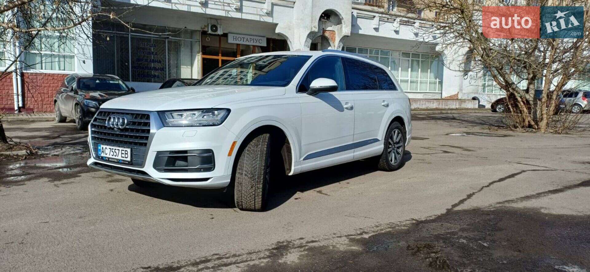 Audi Q7 2016 VIN WA1LAAF73HD031522 фото оголошення 6 з 22