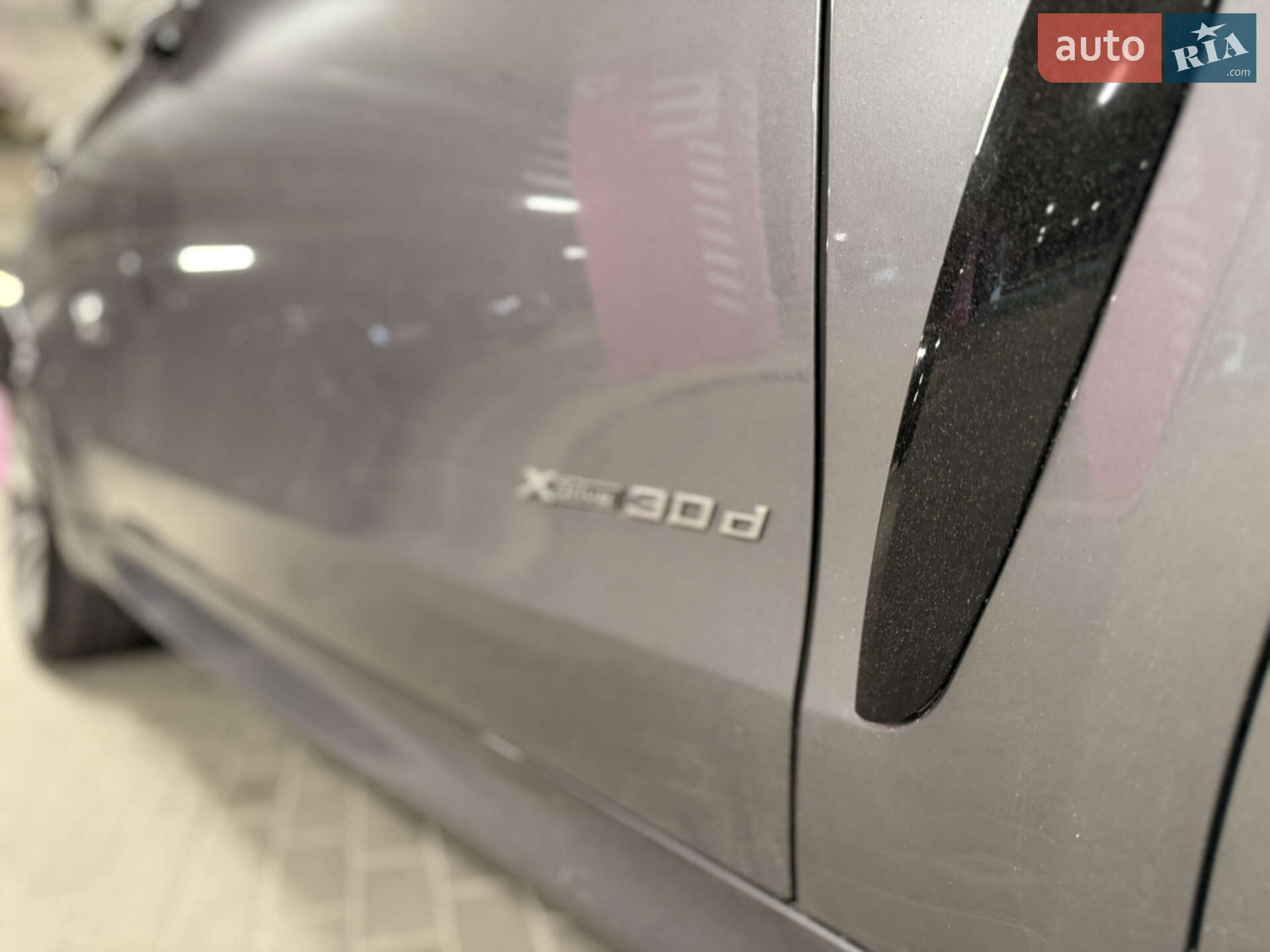 BMW X6 2015 VIN WBAKV210700R24596 фото оголошення 27 з 103