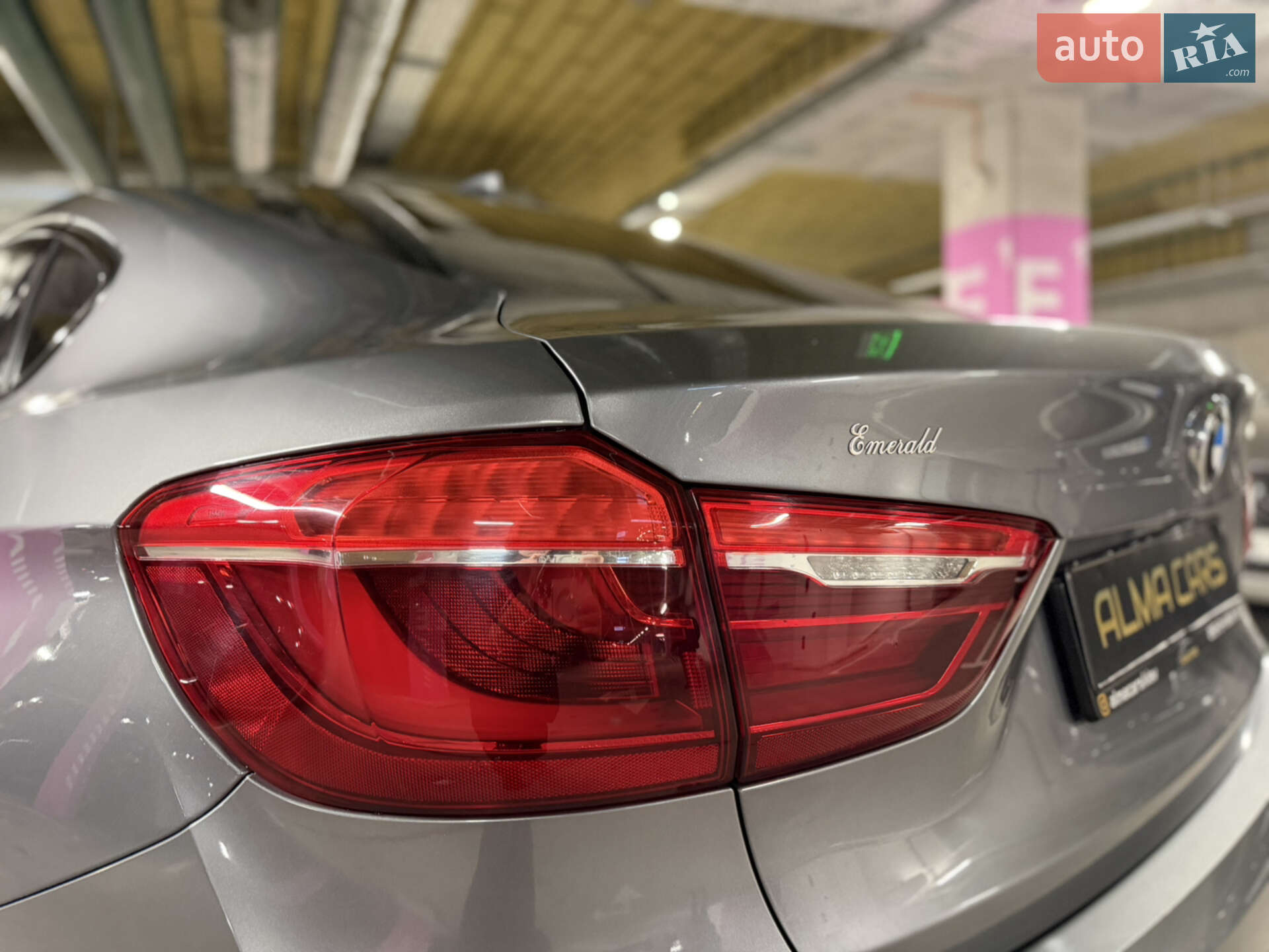BMW X6 2015 VIN WBAKV210700R24596 фото оголошення 38 з 103