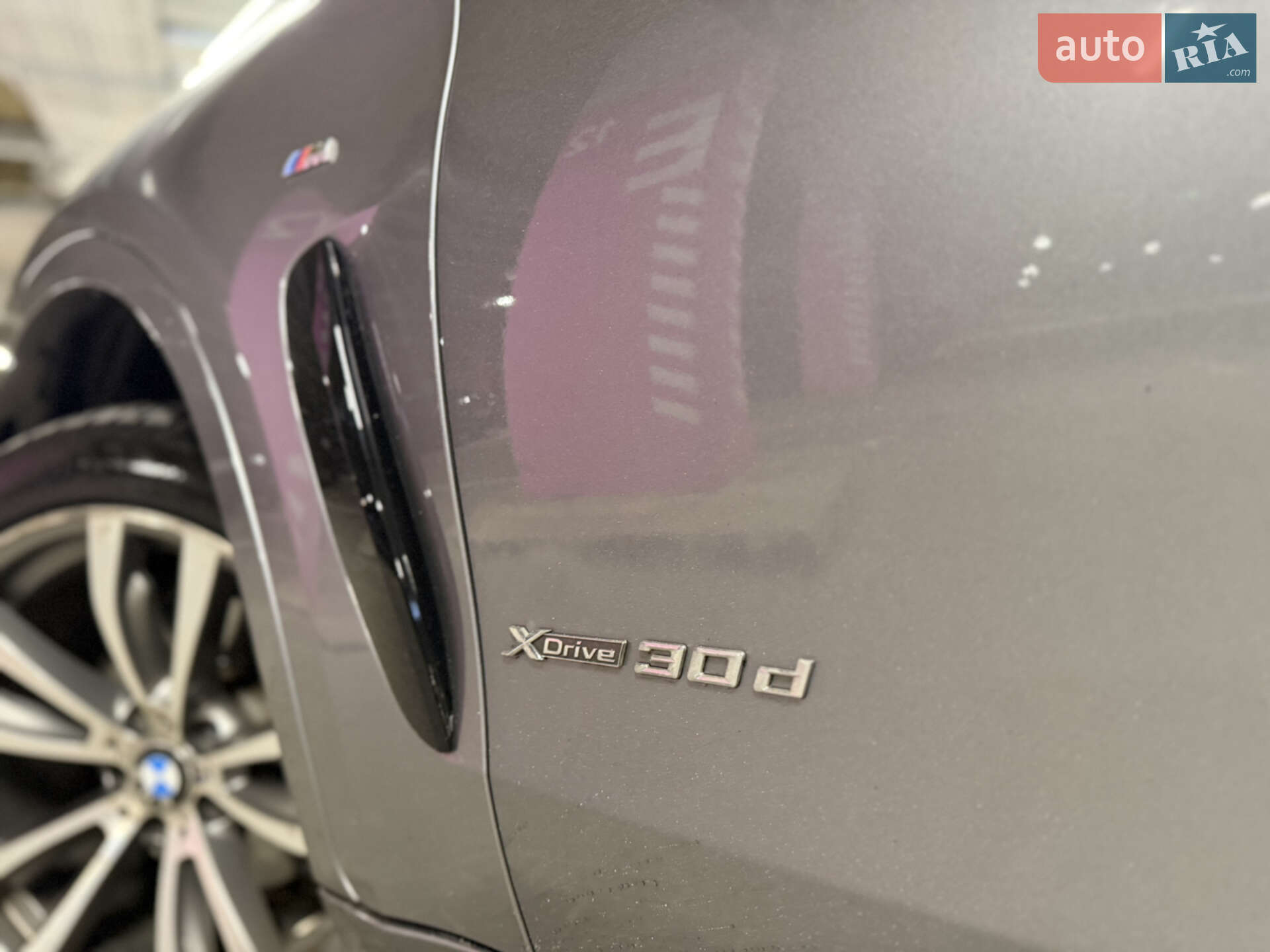 BMW X6 2015 VIN WBAKV210700R24596 фото оголошення 46 з 103