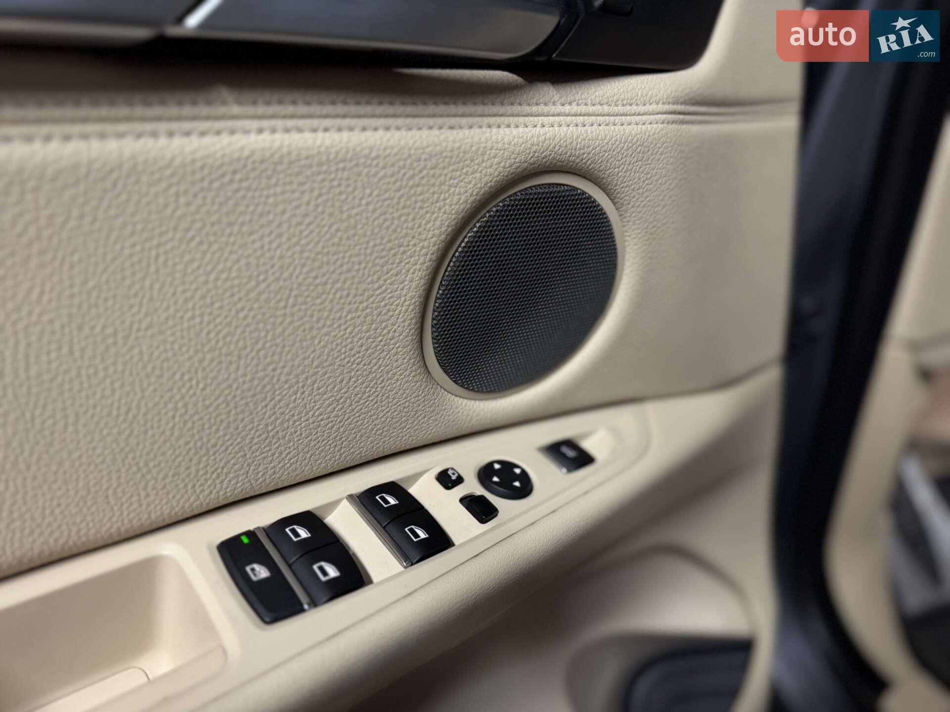 BMW X6 2015 VIN WBAKV210700R24596 фото оголошення 64 з 103